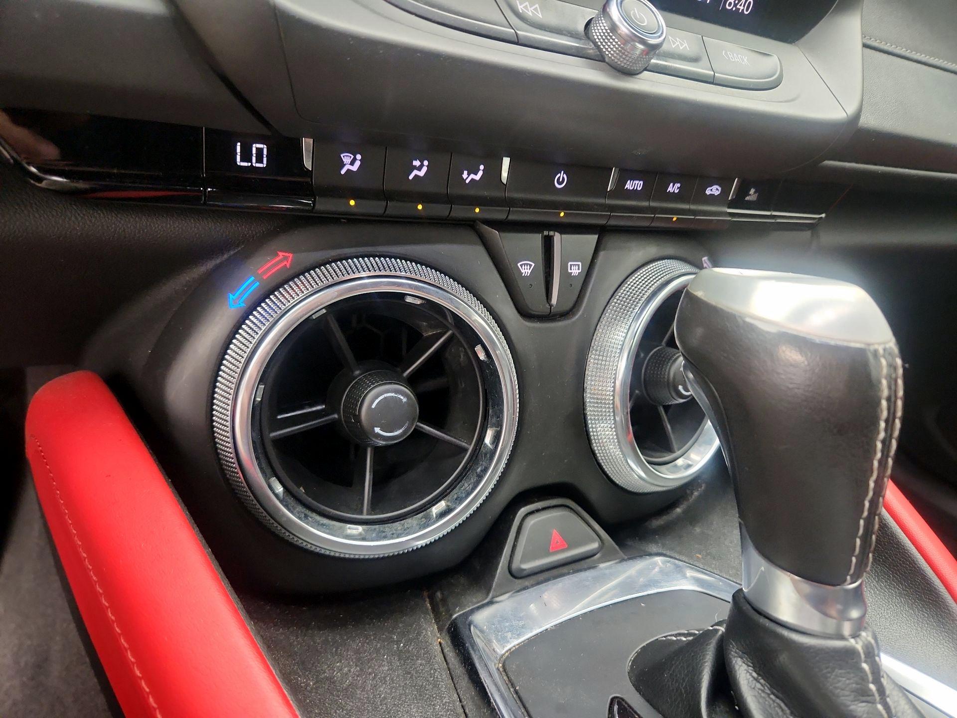 Thumbnail: 2022 Chevrolet Camaro - 16