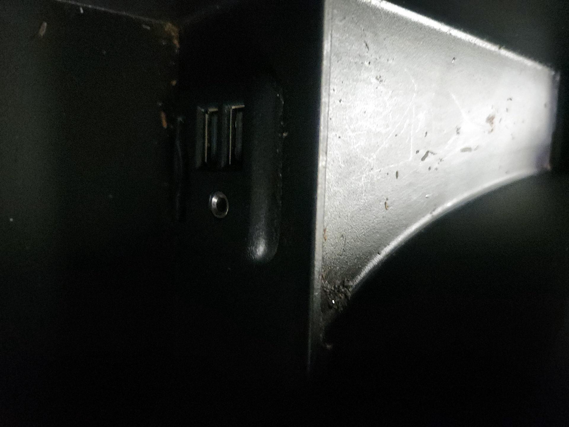 Thumbnail: 2022 Chevrolet Camaro - 18