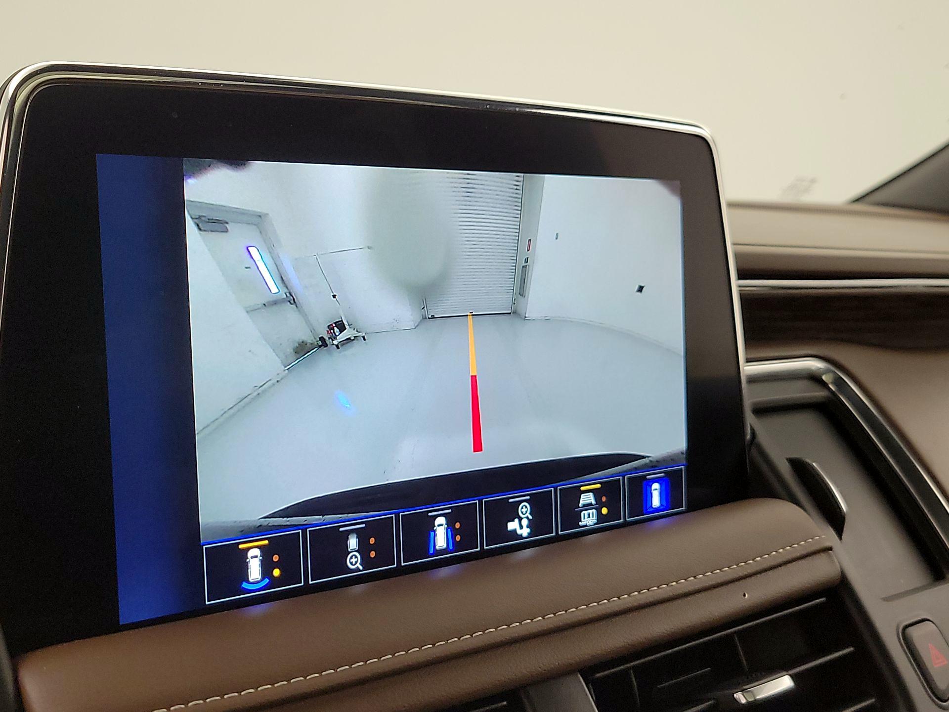 Thumbnail: 2023 Chevrolet Tahoe - 14