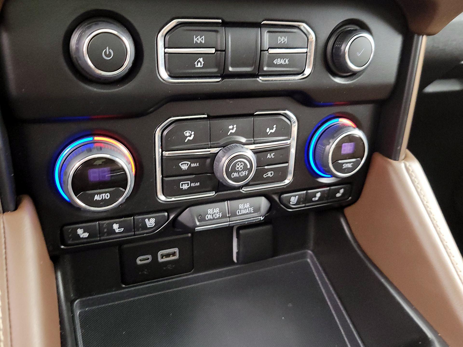 Thumbnail: 2023 Chevrolet Tahoe - 16