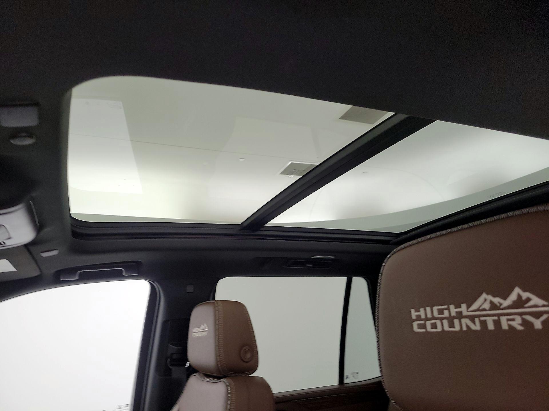 Thumbnail: 2023 Chevrolet Tahoe - 19