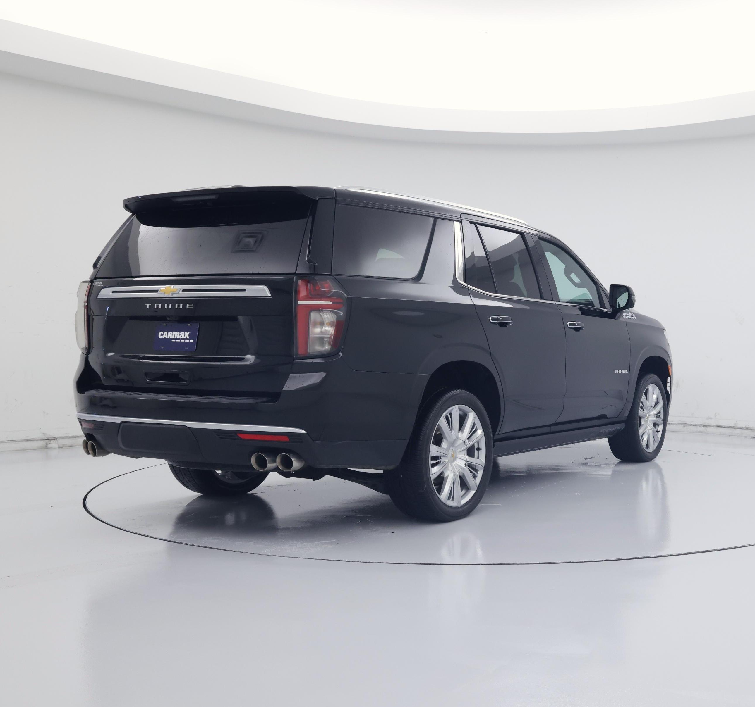 Thumbnail: 2023 Chevrolet Tahoe - 8