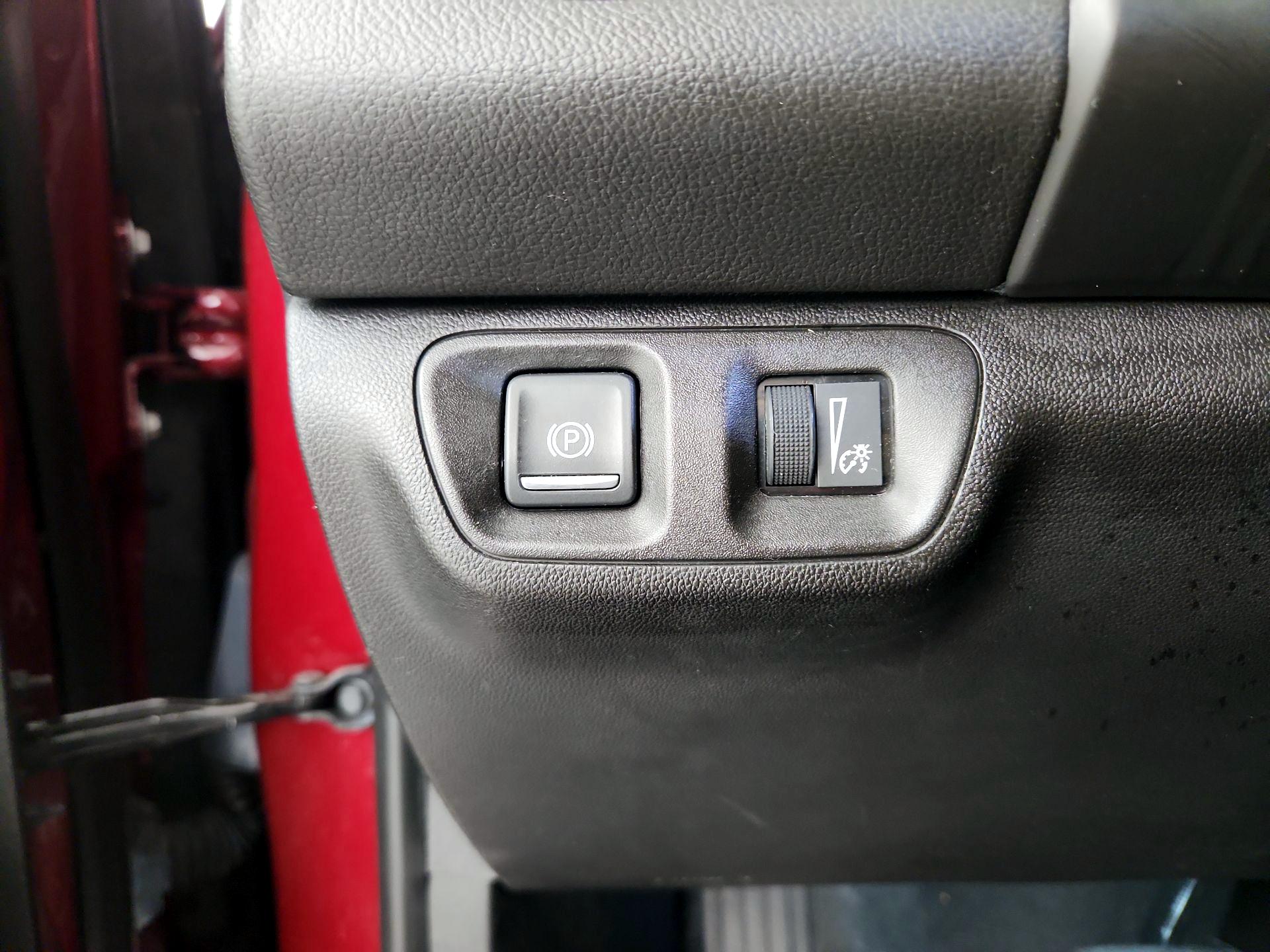 Thumbnail: 2018 GMC Acadia - 13