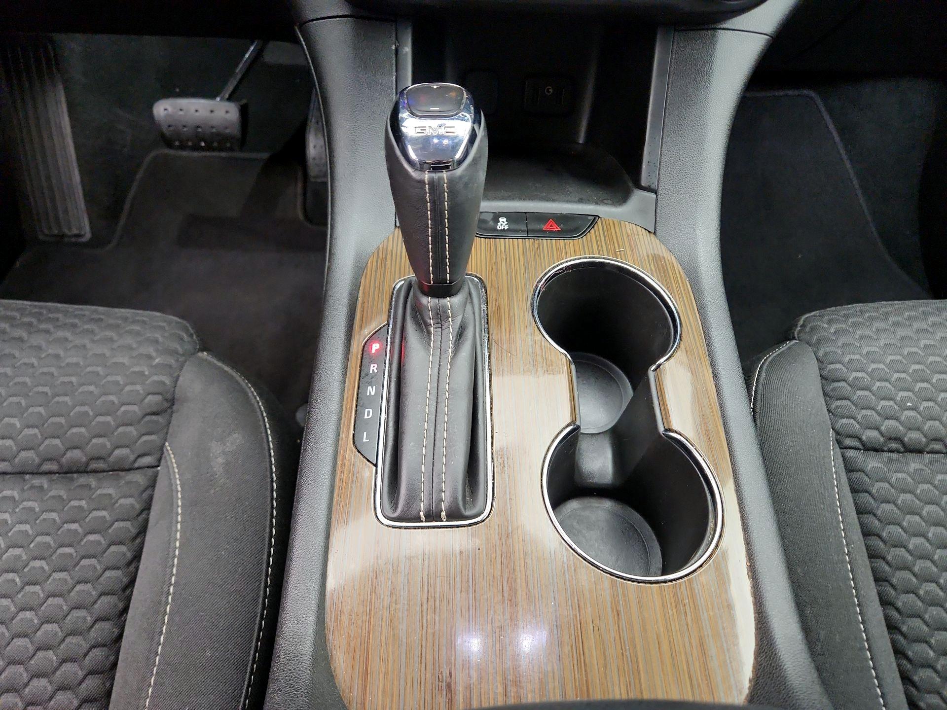 Thumbnail: 2018 GMC Acadia - 17