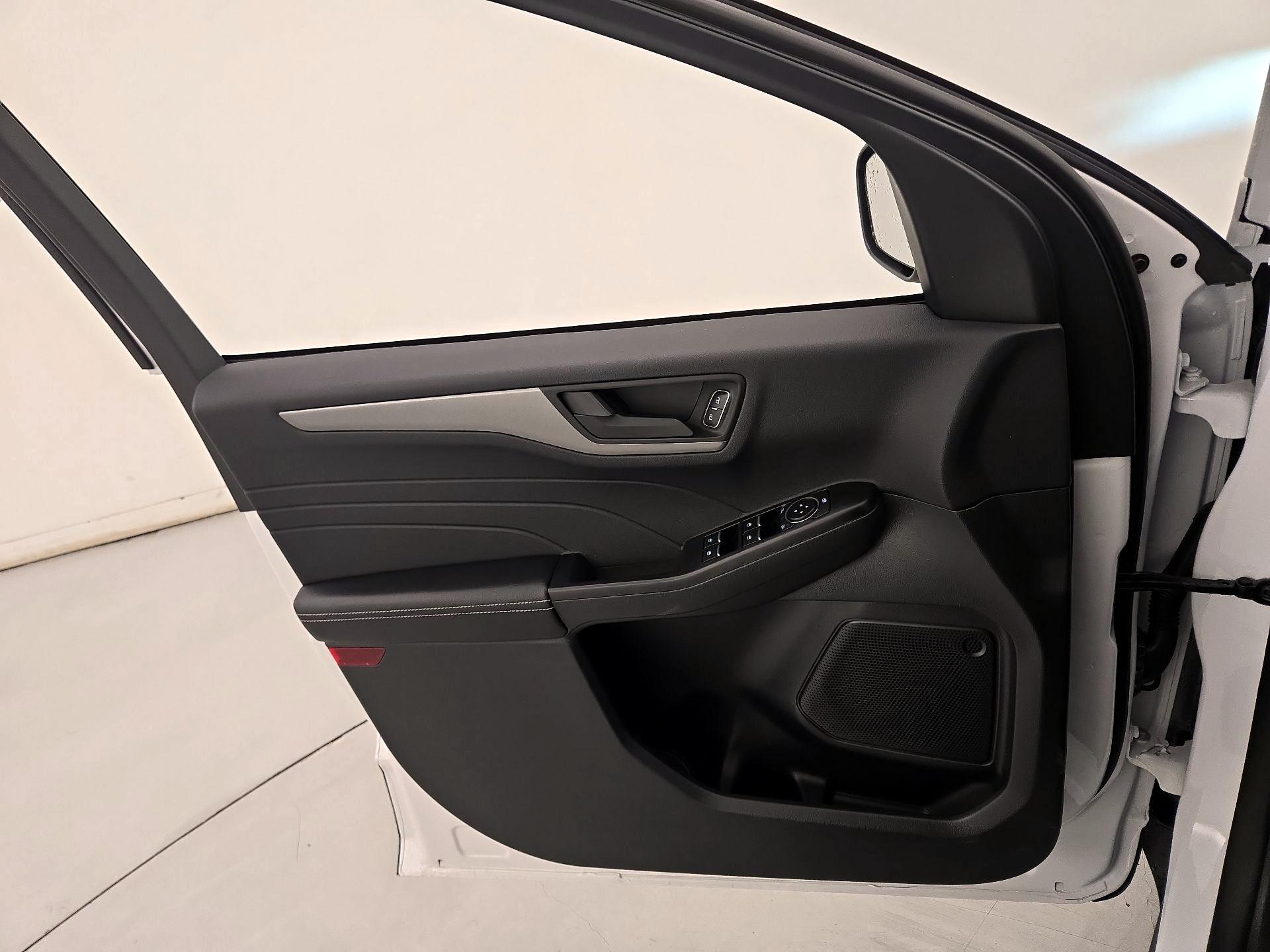 Thumbnail: 2025 Ford Escape - 12