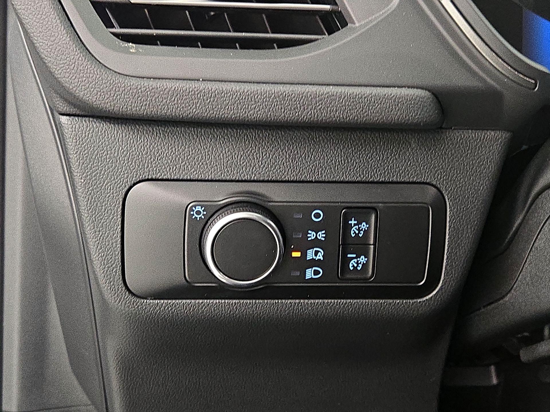 Thumbnail: 2025 Ford Escape - 13