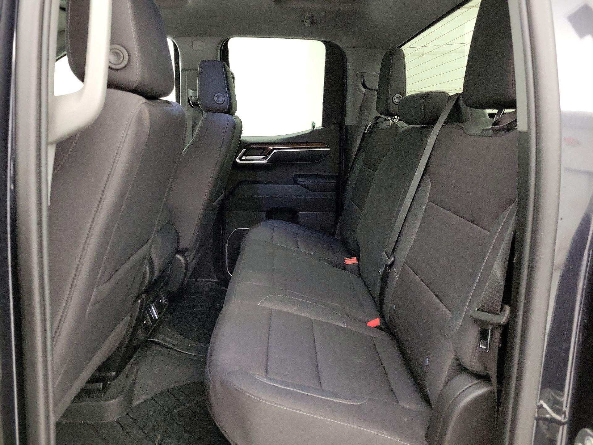 Thumbnail: 2023 Chevrolet Silverado 1500 - 19