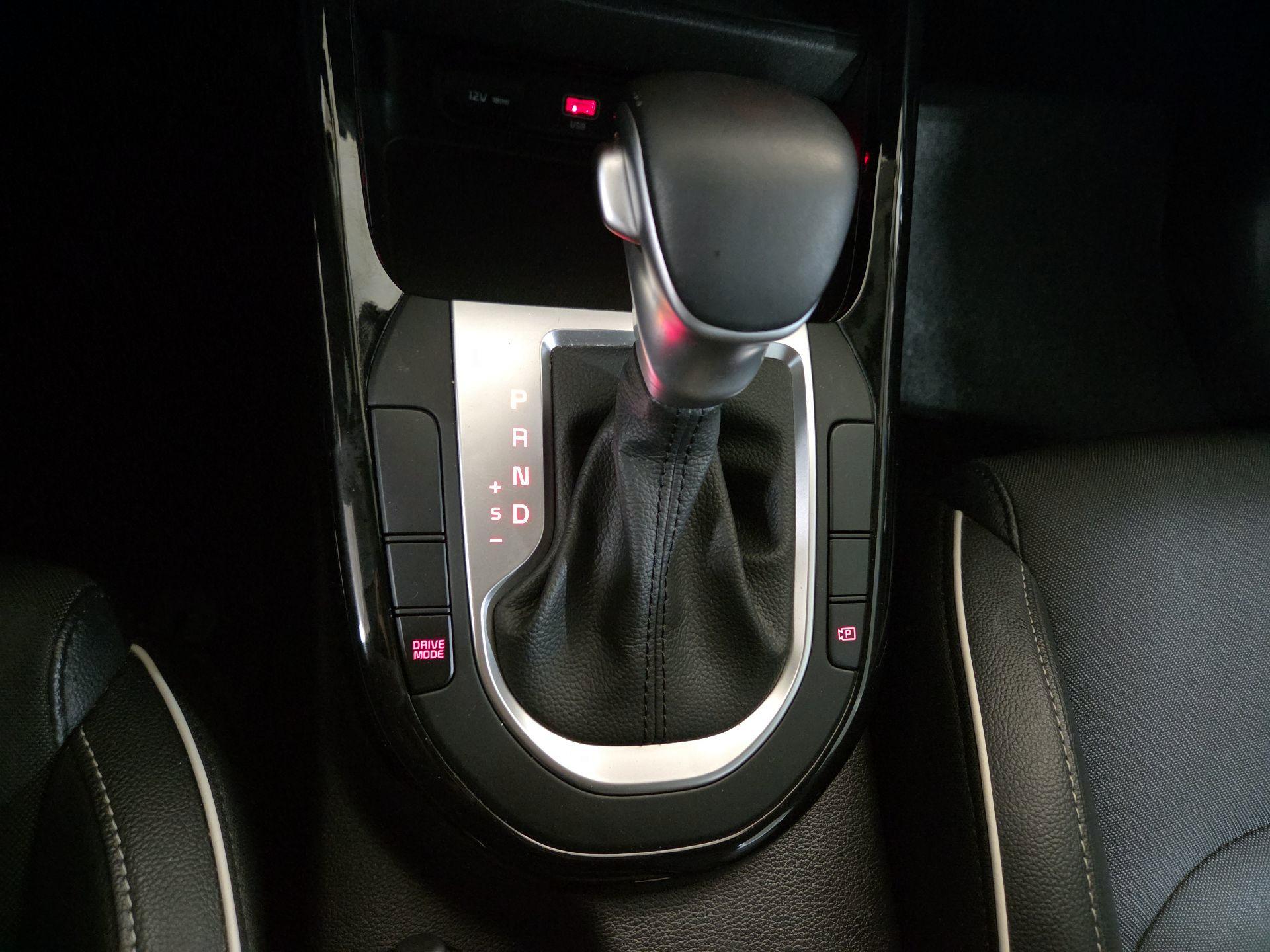 Thumbnail: 2023 Kia Forte - 18