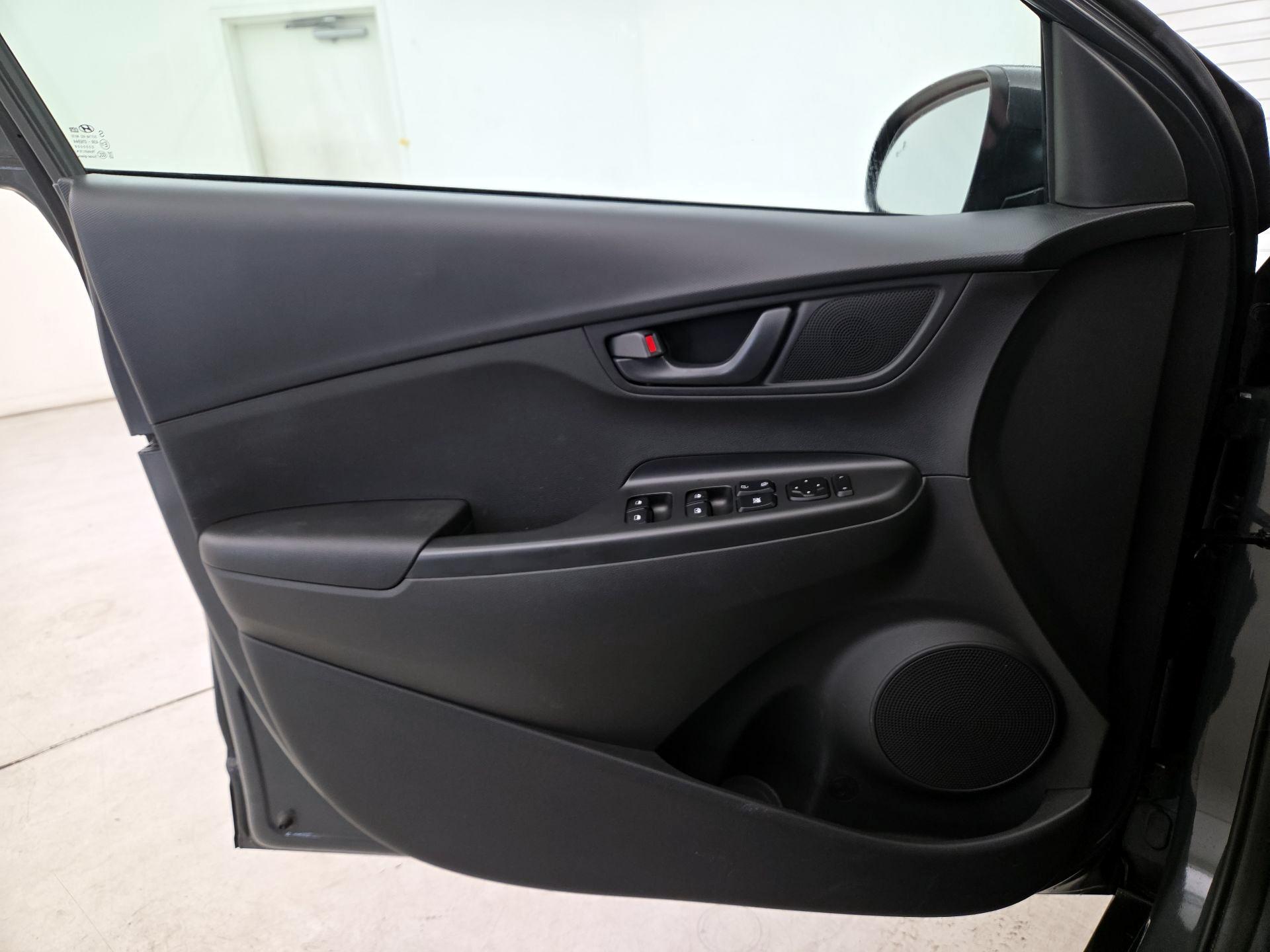 Thumbnail: 2023 Hyundai Kona - 12