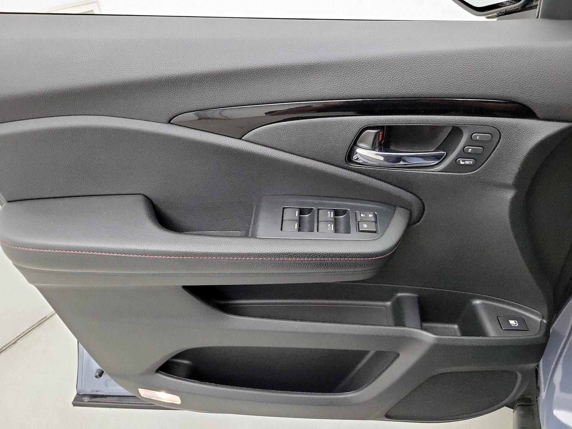 Thumbnail: 2023 Honda Ridgeline - 12