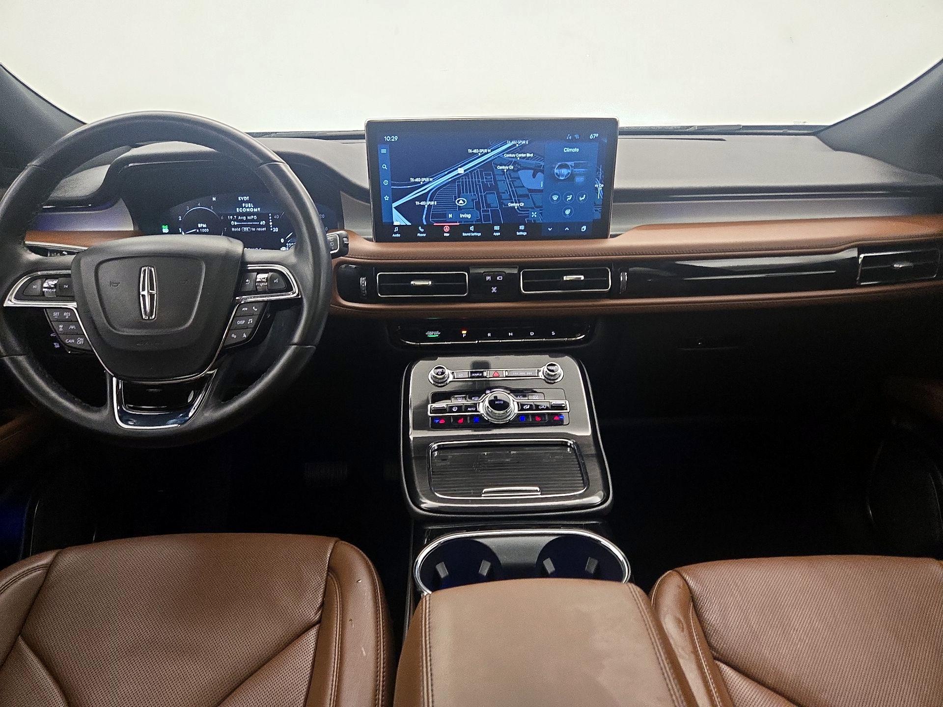 Thumbnail: 2023 Lincoln Nautilus - 9