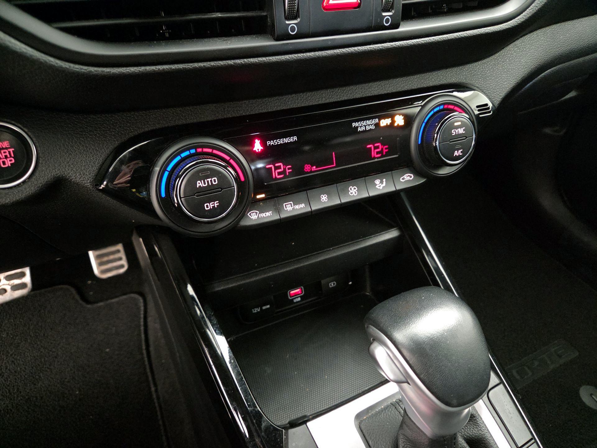 Thumbnail: 2023 Kia Forte - 16