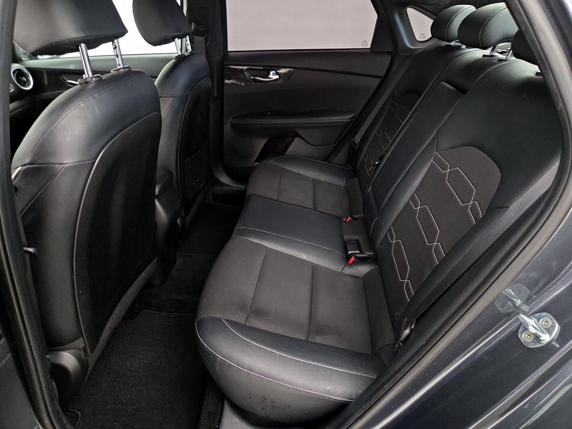 Thumbnail: 2023 Kia Forte - 19