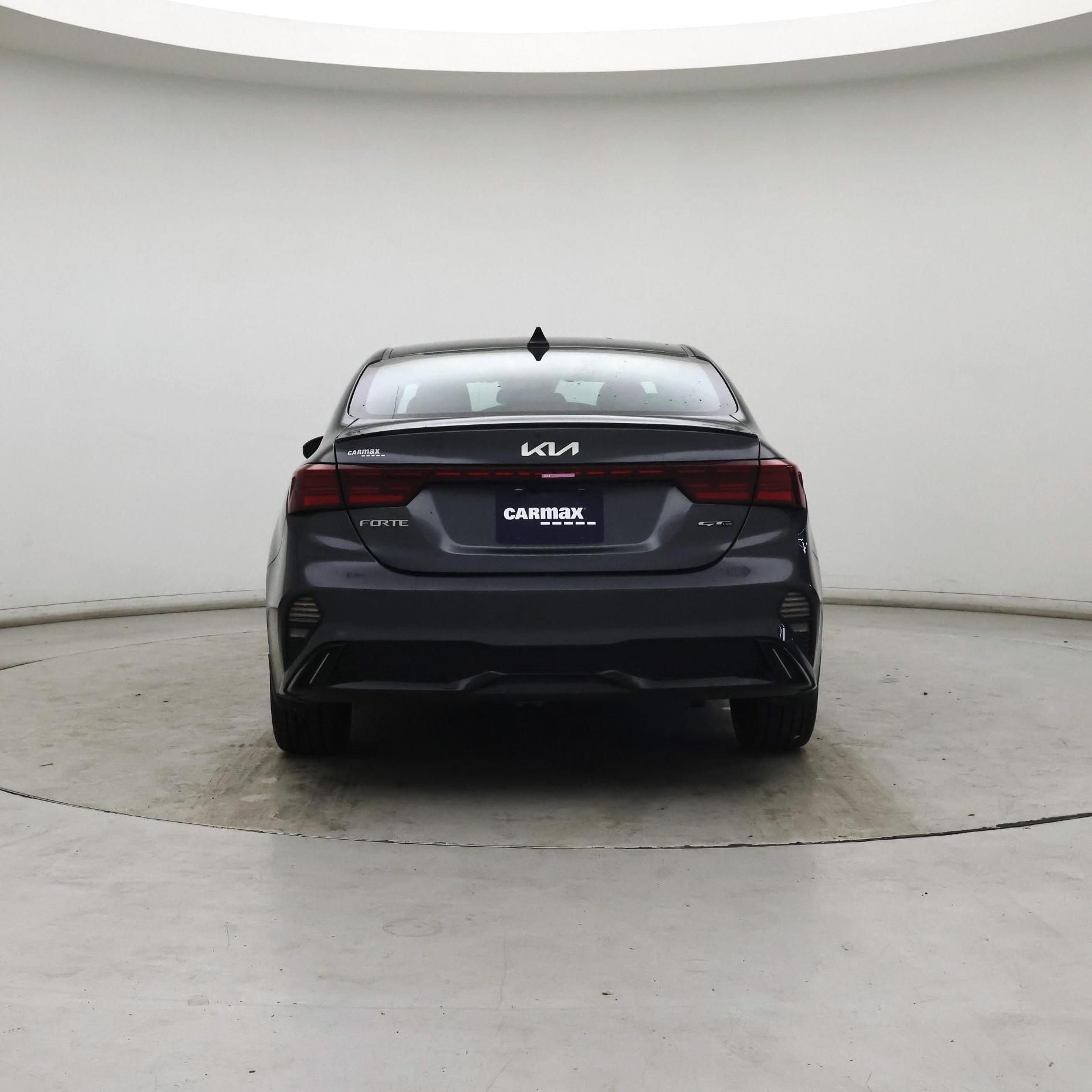 Thumbnail: 2023 Kia Forte - 6