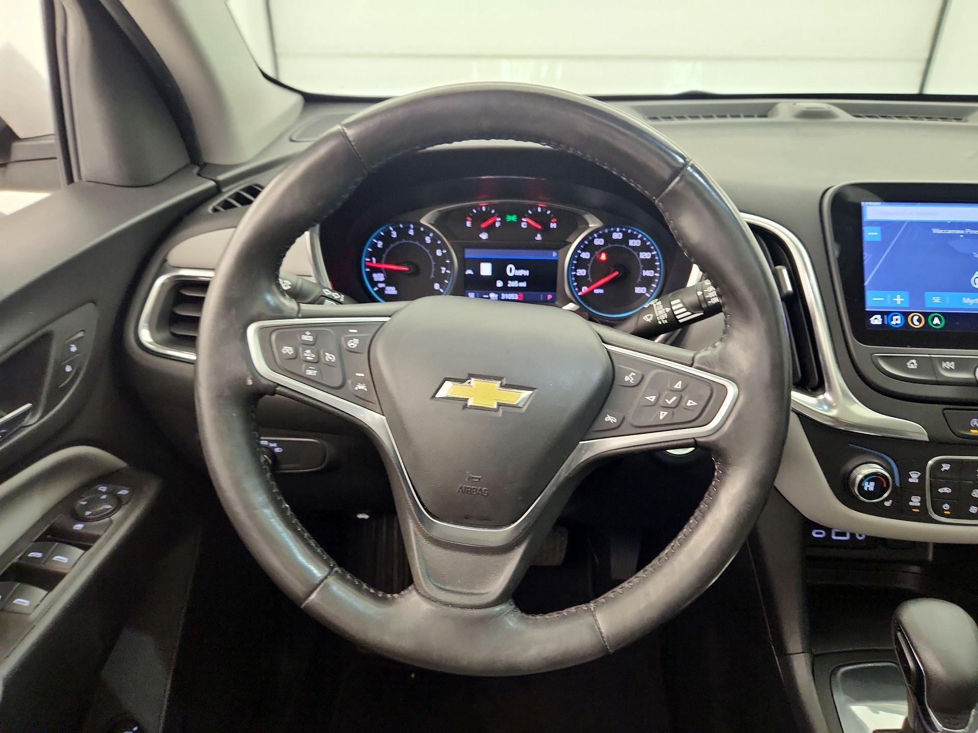 Thumbnail: 2022 Chevrolet Equinox - 10