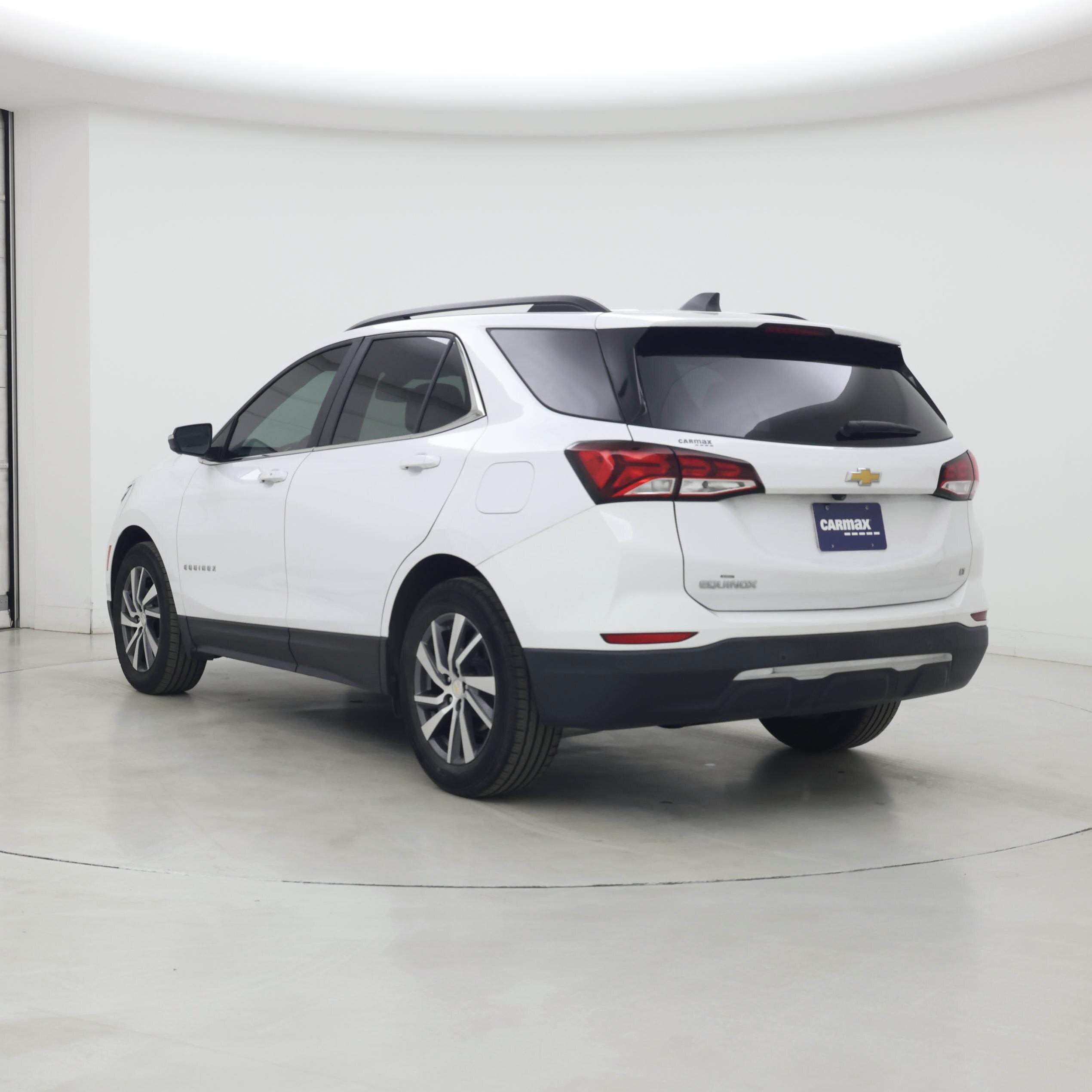 Thumbnail: 2022 Chevrolet Equinox - 2