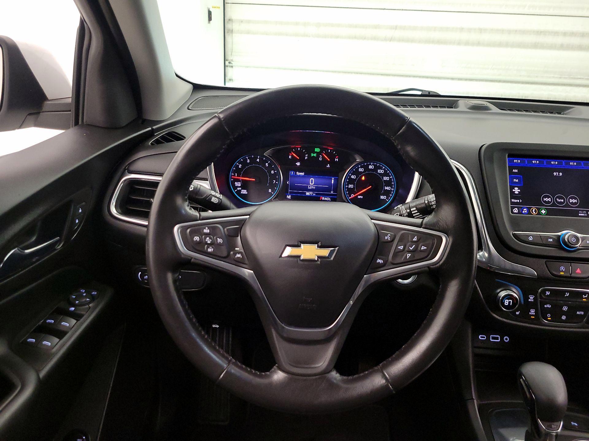 Thumbnail: 2022 Chevrolet Equinox - 10