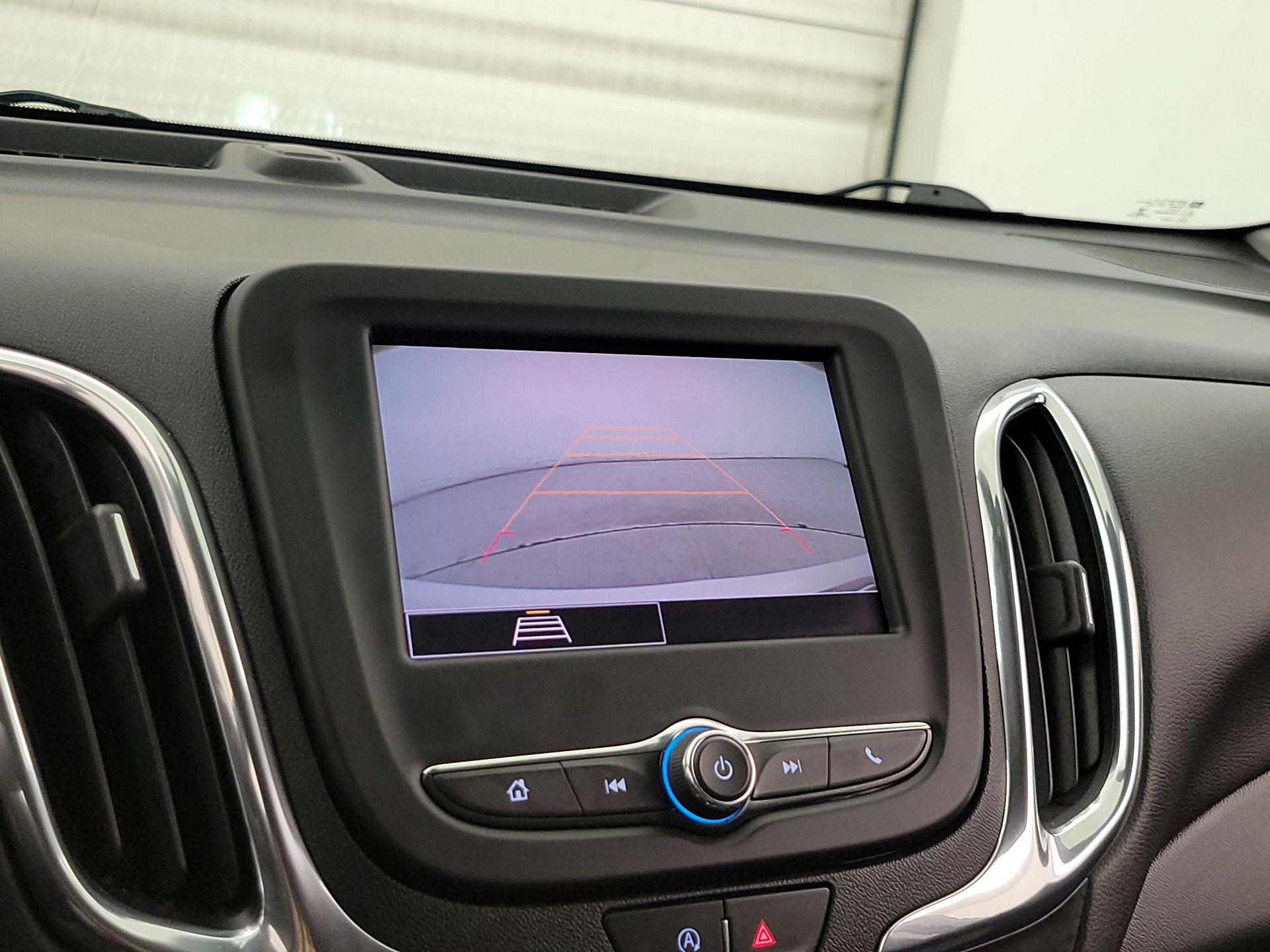 Thumbnail: 2022 Chevrolet Equinox - 14