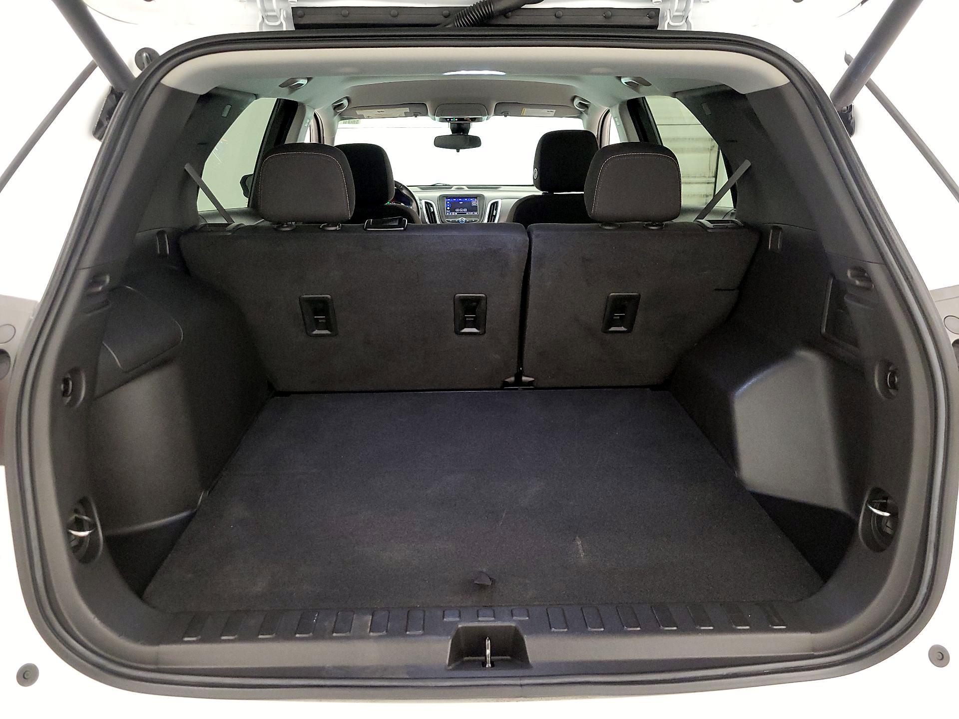 Thumbnail: 2022 Chevrolet Equinox - 20