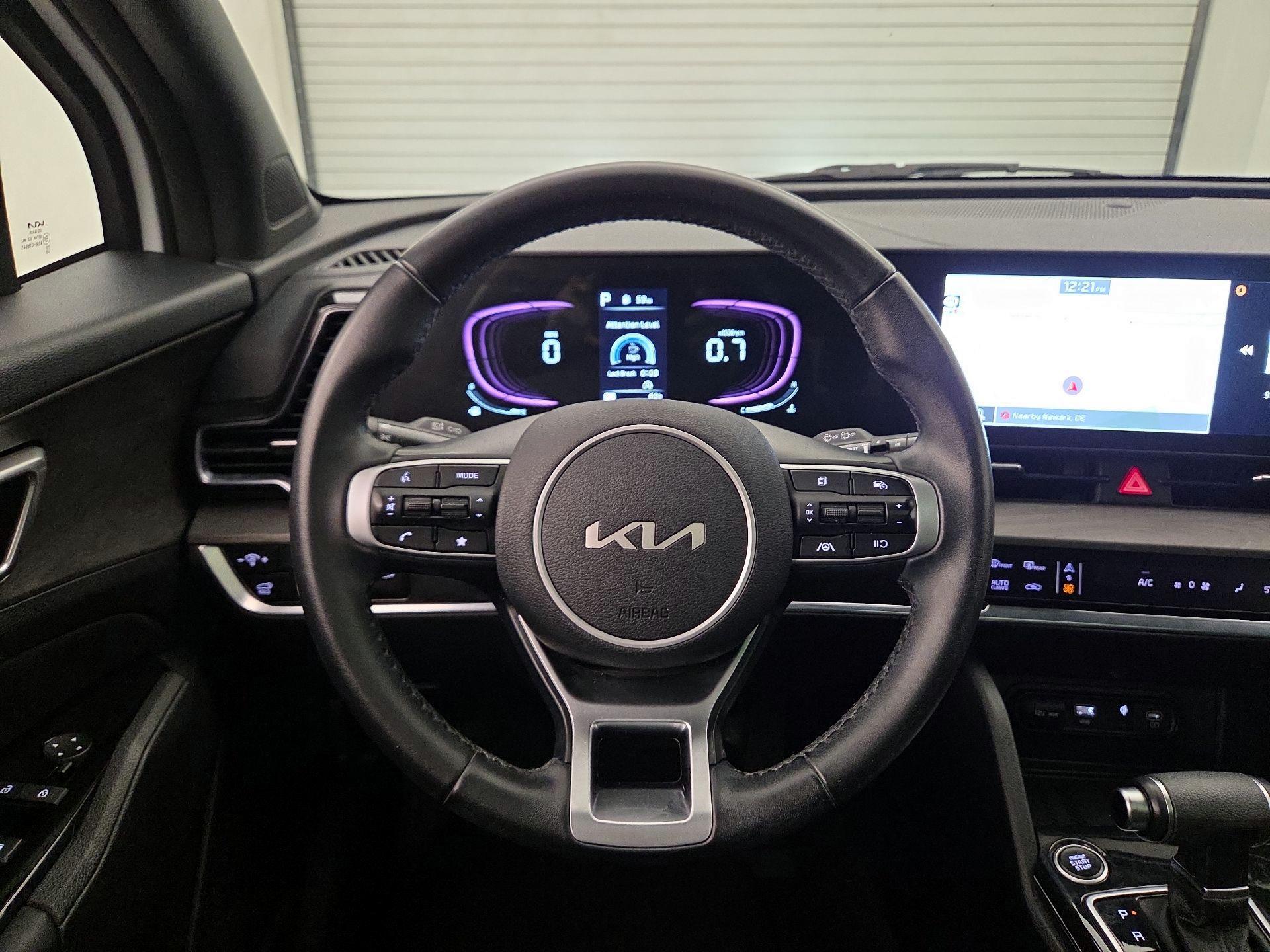 Thumbnail: 2023 Kia Sportage - 10