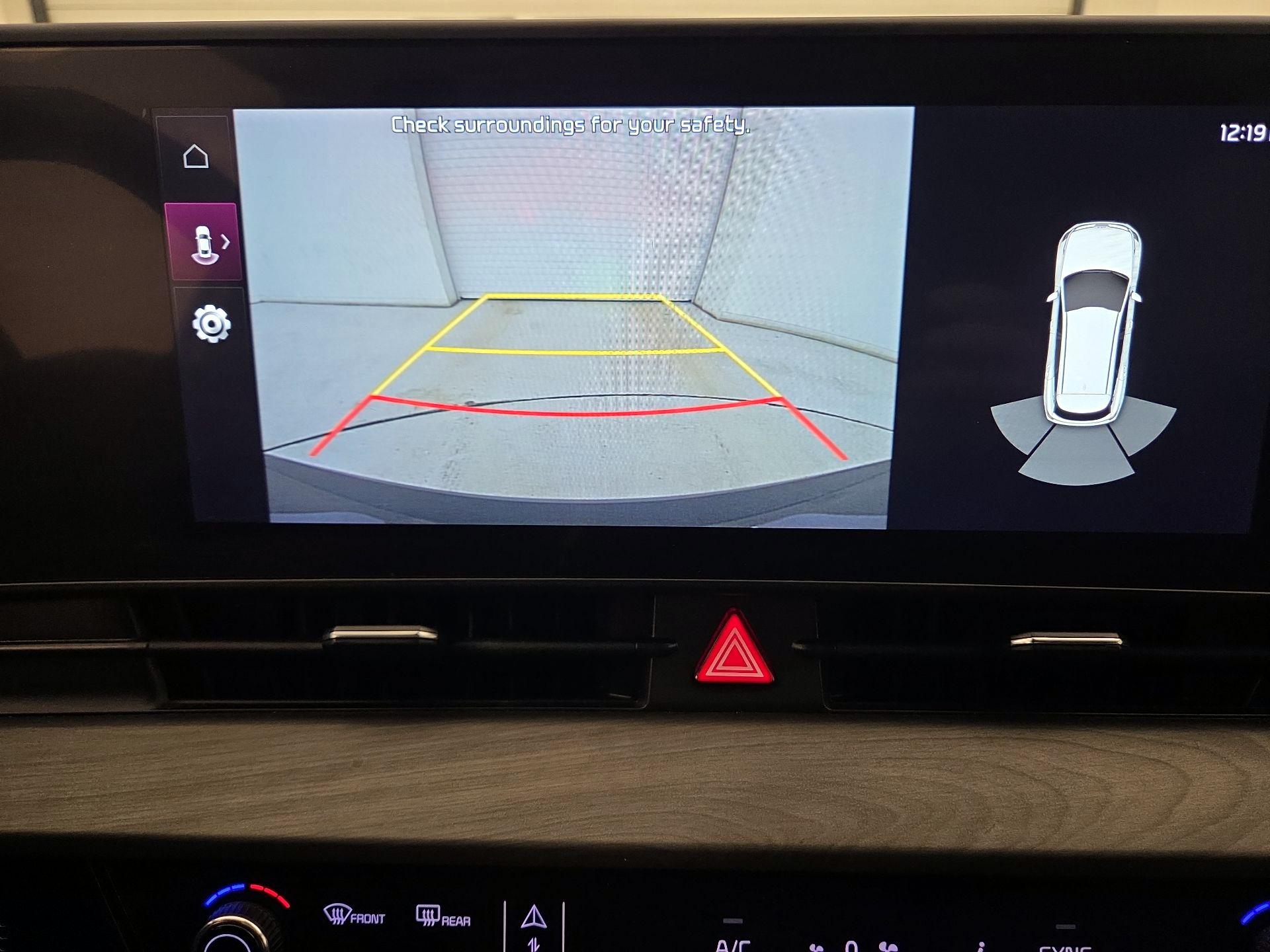 Thumbnail: 2023 Kia Sportage - 15