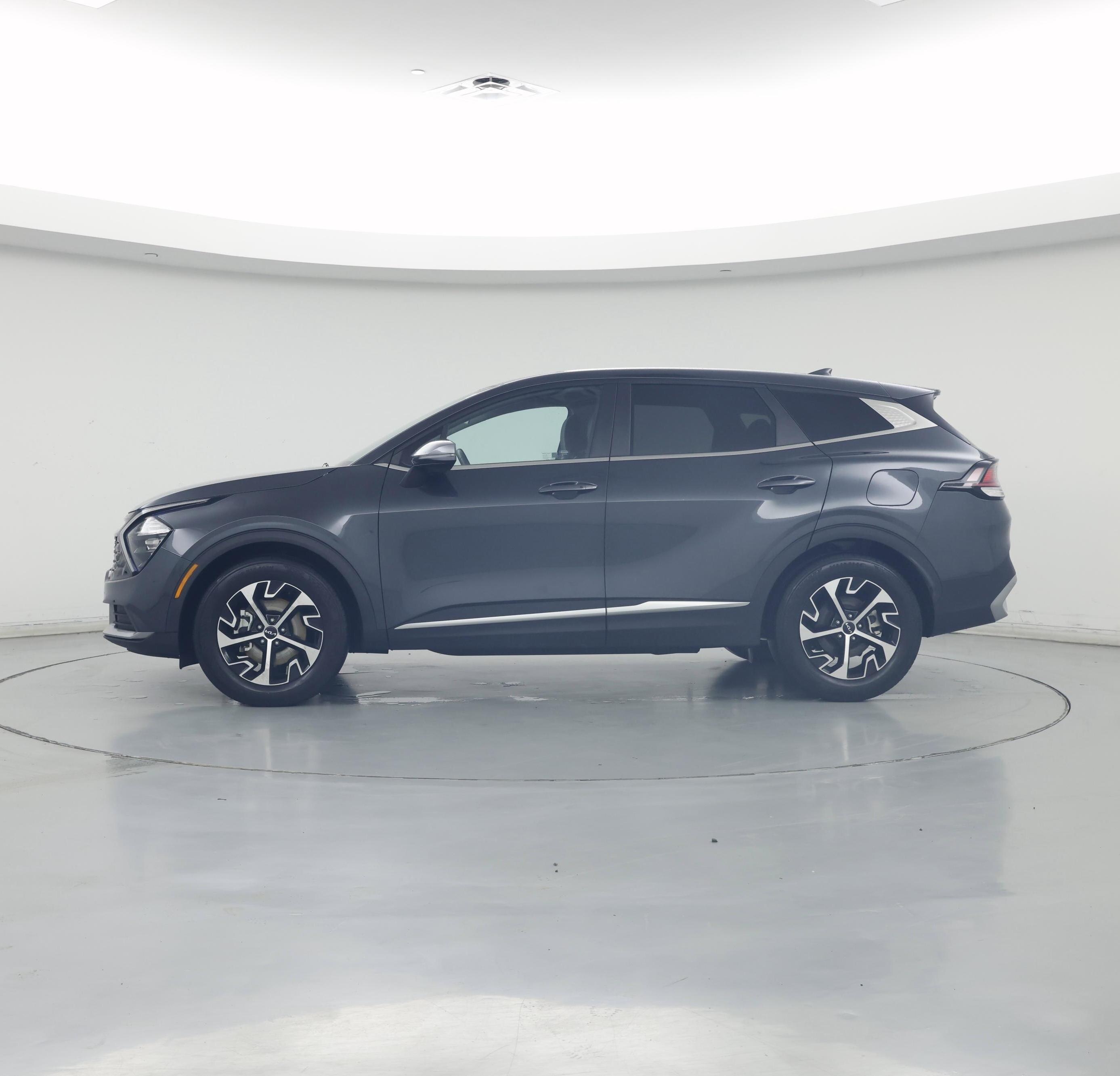 Thumbnail: 2023 Kia Sportage - 3