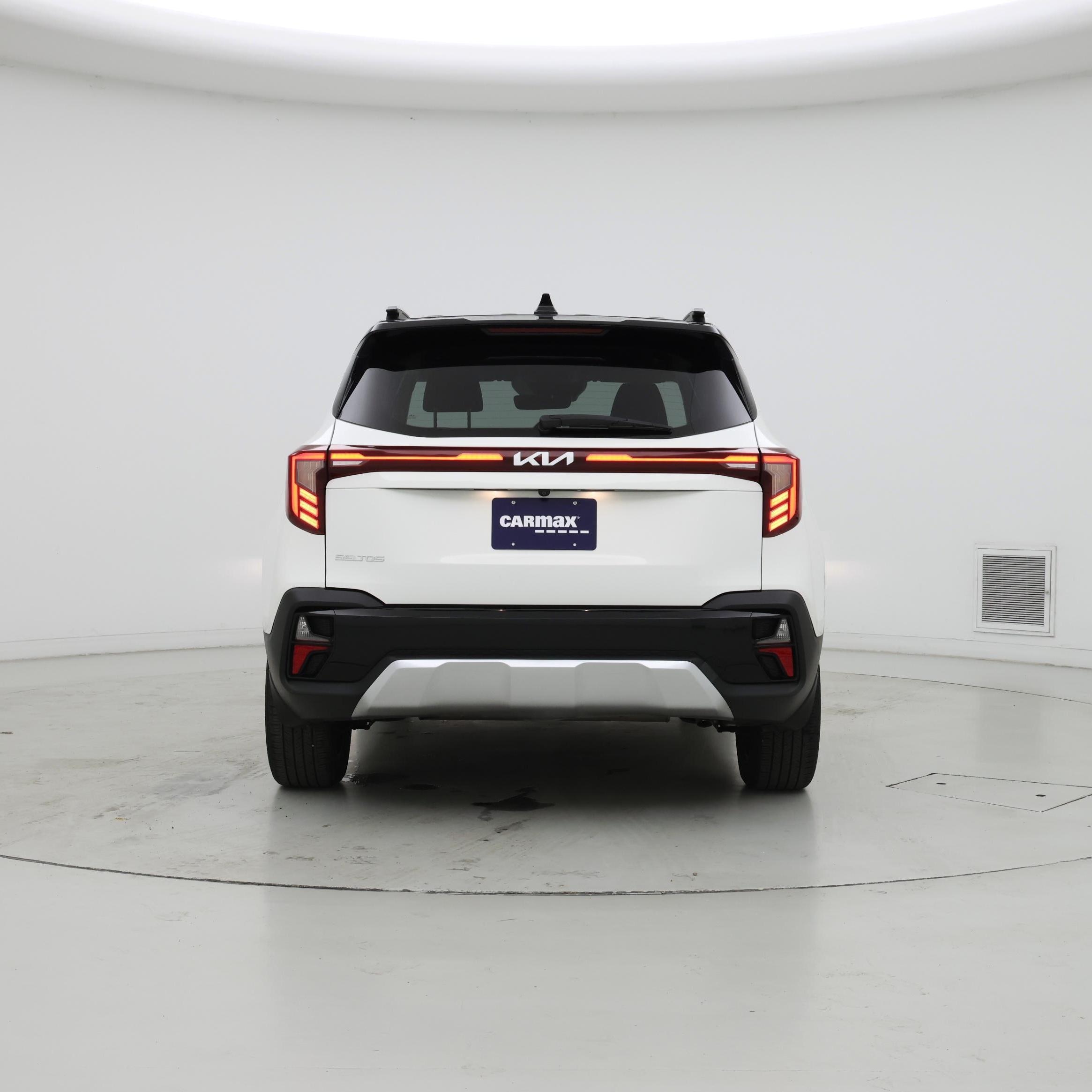 Thumbnail: 2024 Kia Seltos - 6