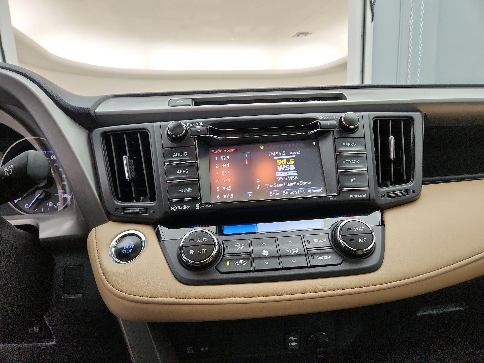 Thumbnail: 2018 Toyota RAV4 - 15