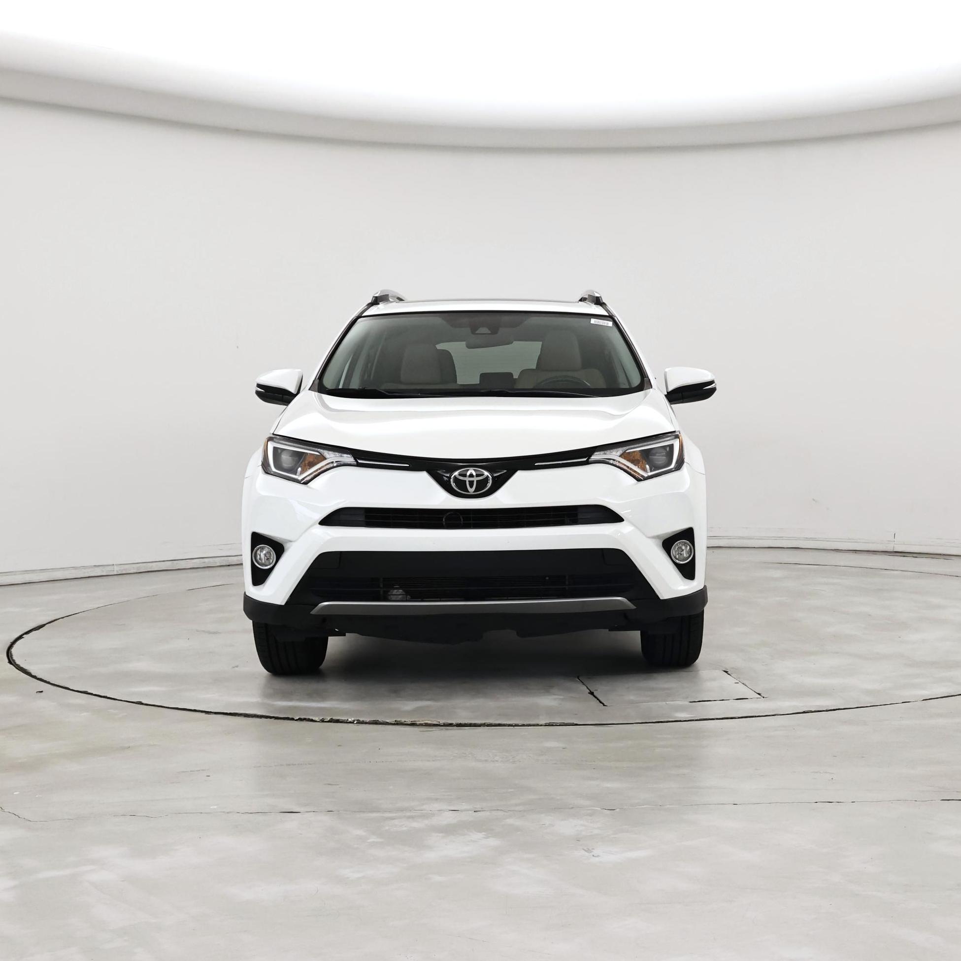 Thumbnail: 2018 Toyota RAV4 - 5