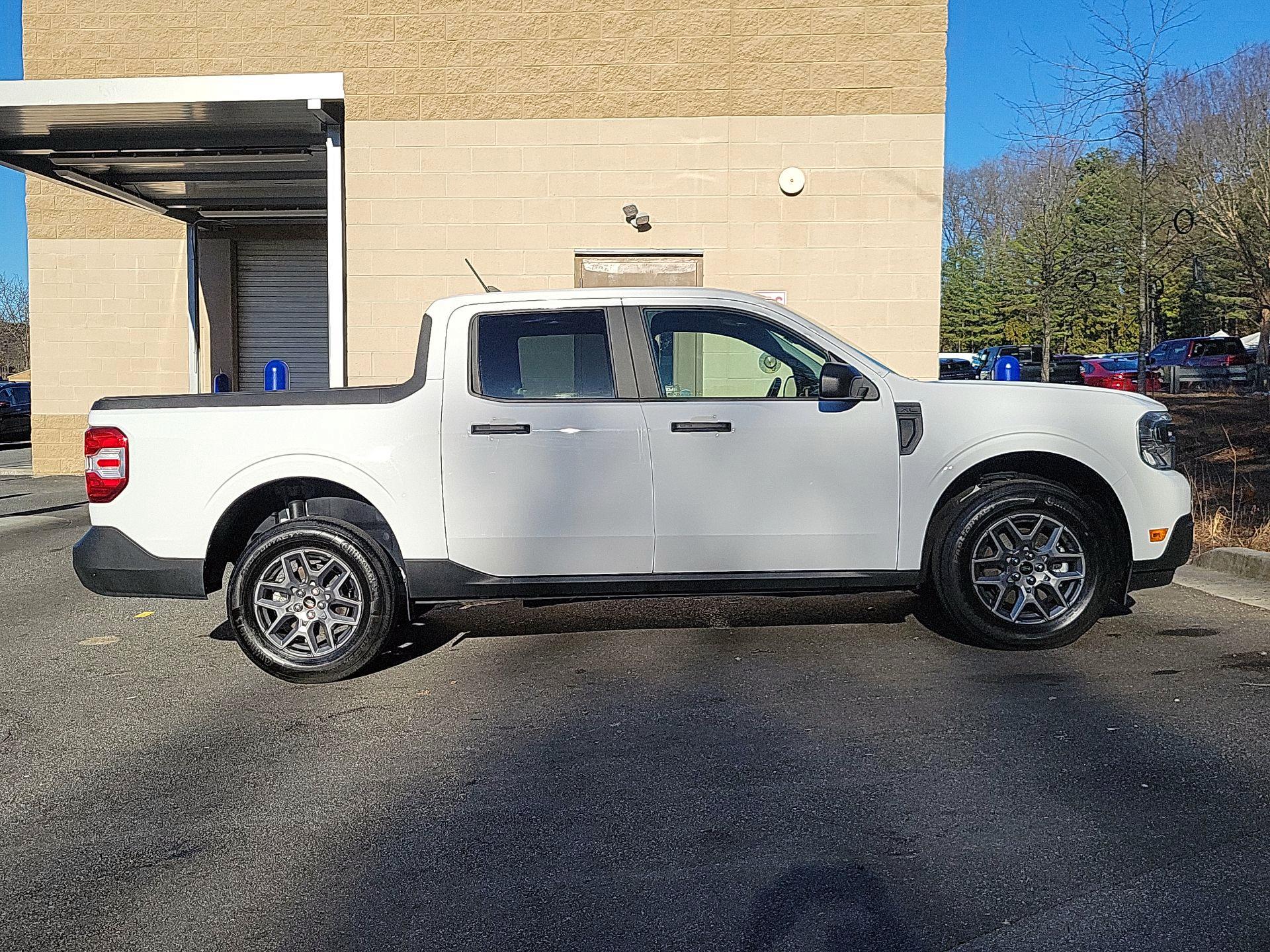 Thumbnail: 2024 Ford Maverick - 4