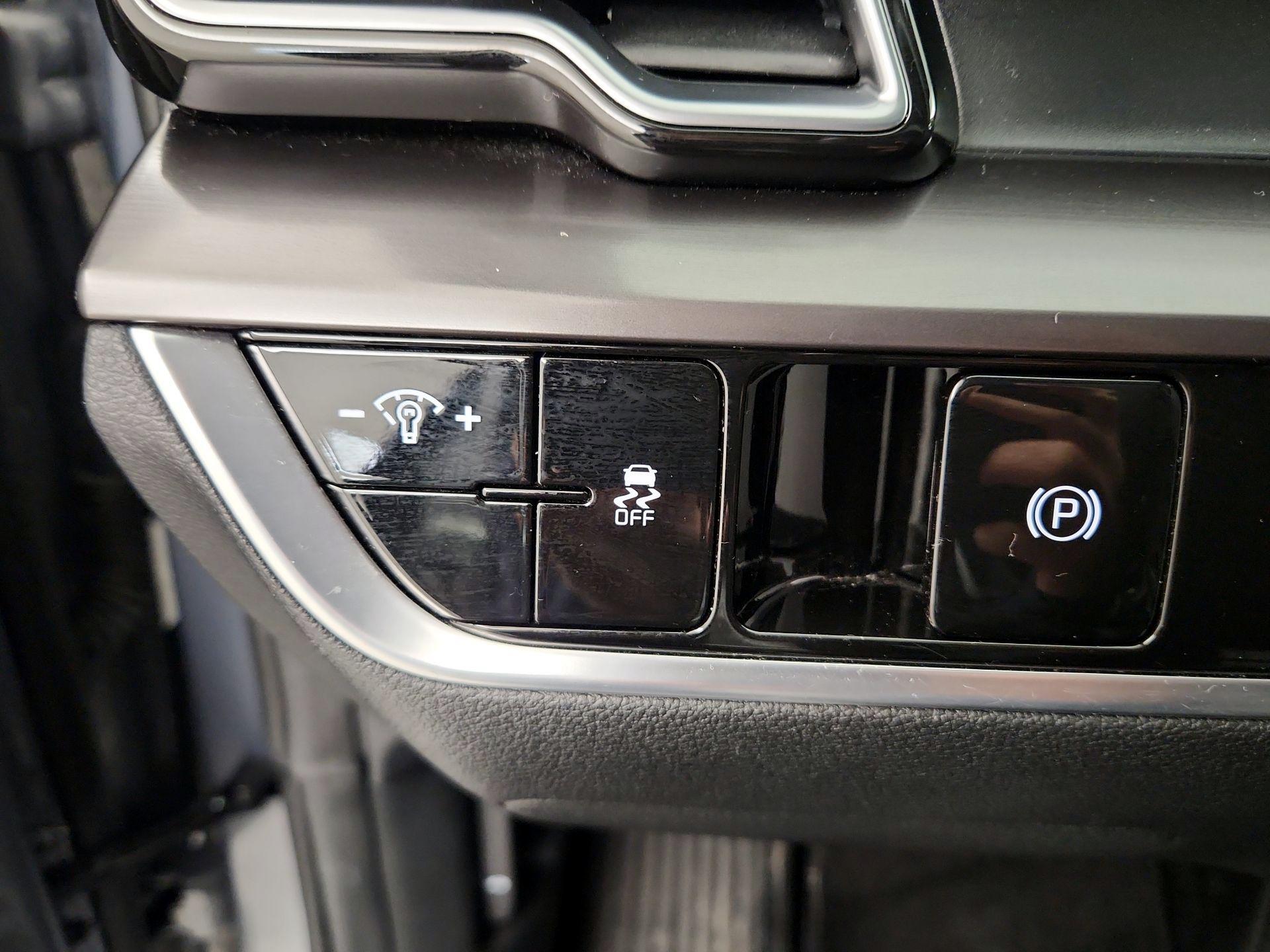 Thumbnail: 2024 Kia Sportage - 13