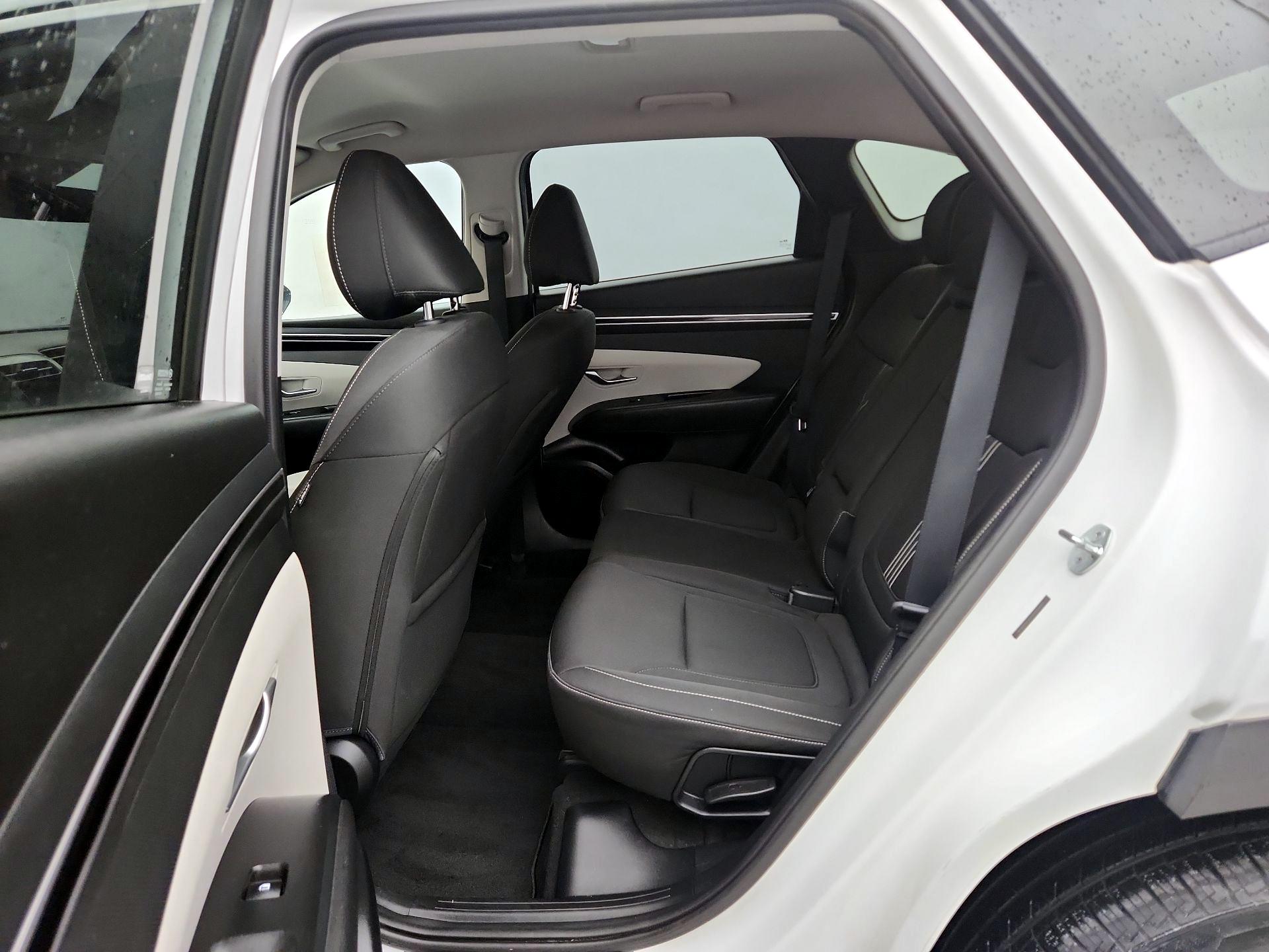 Thumbnail: 2023 Hyundai Tucson - 19