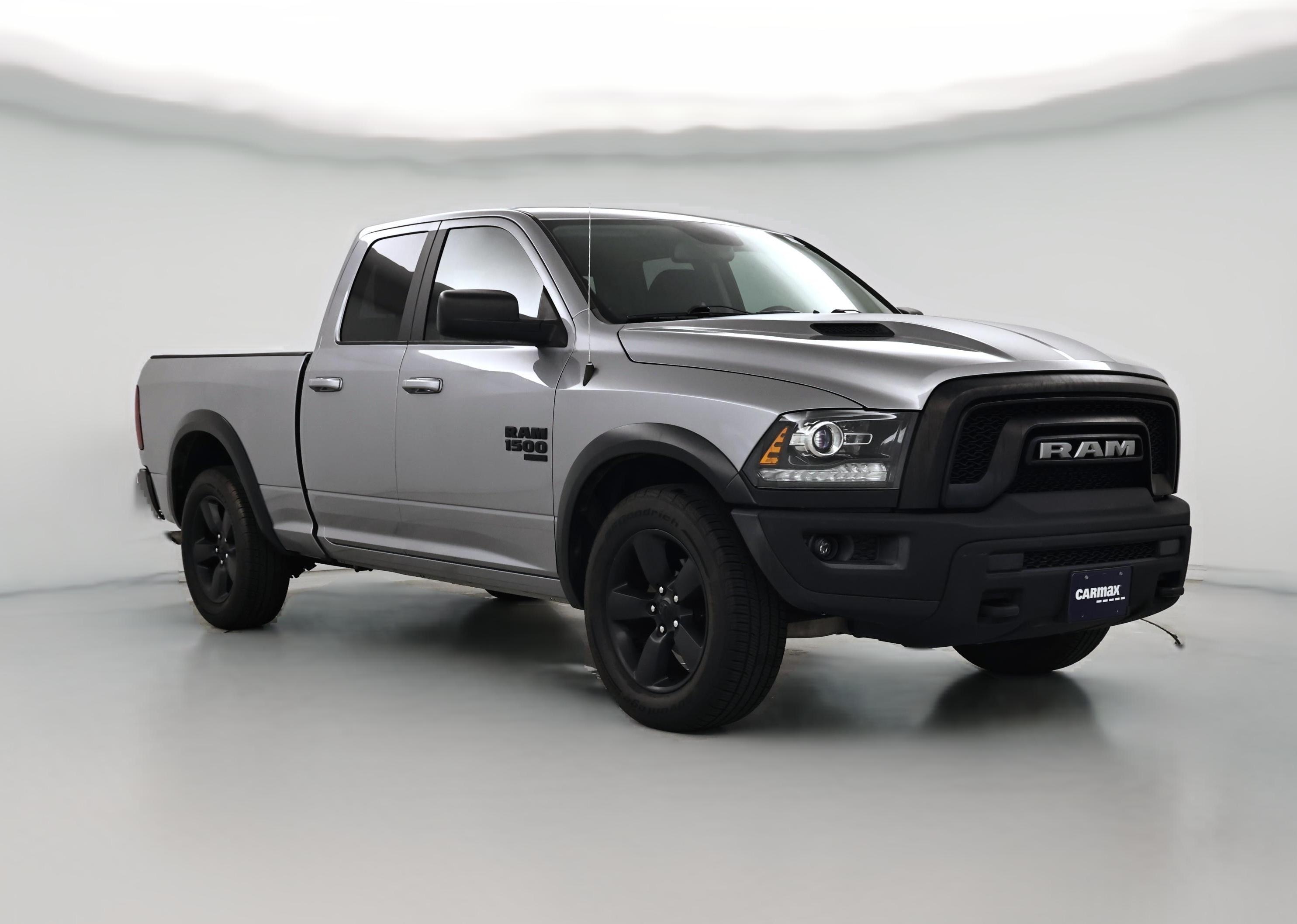Thumbnail: 2019 RAM 1500 Classic - 1