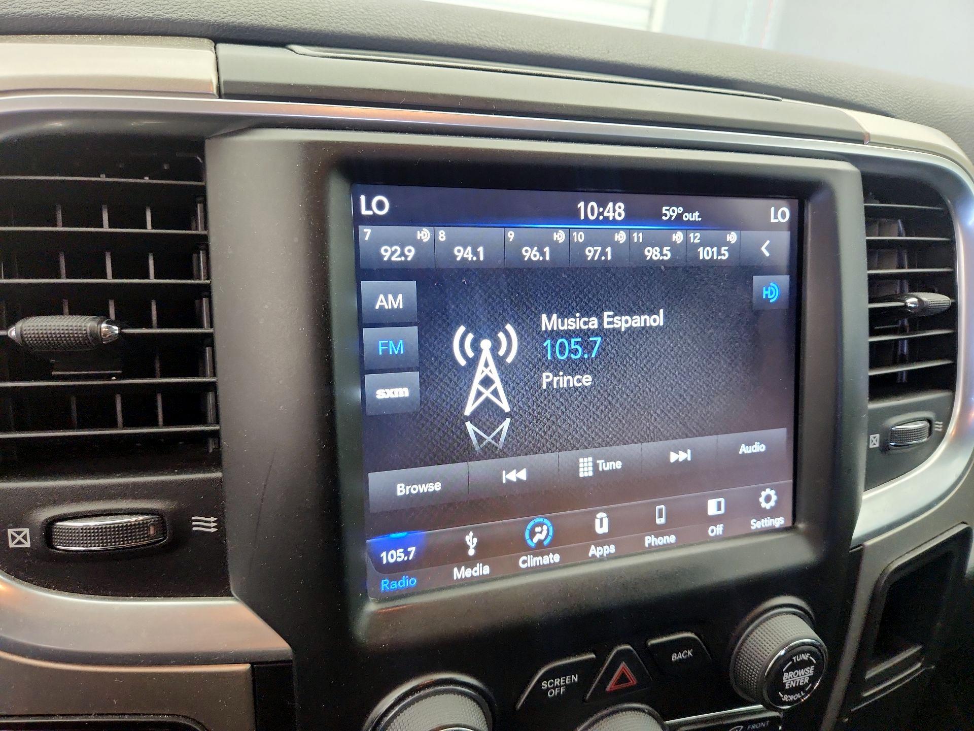 Thumbnail: 2019 RAM 1500 Classic - 15