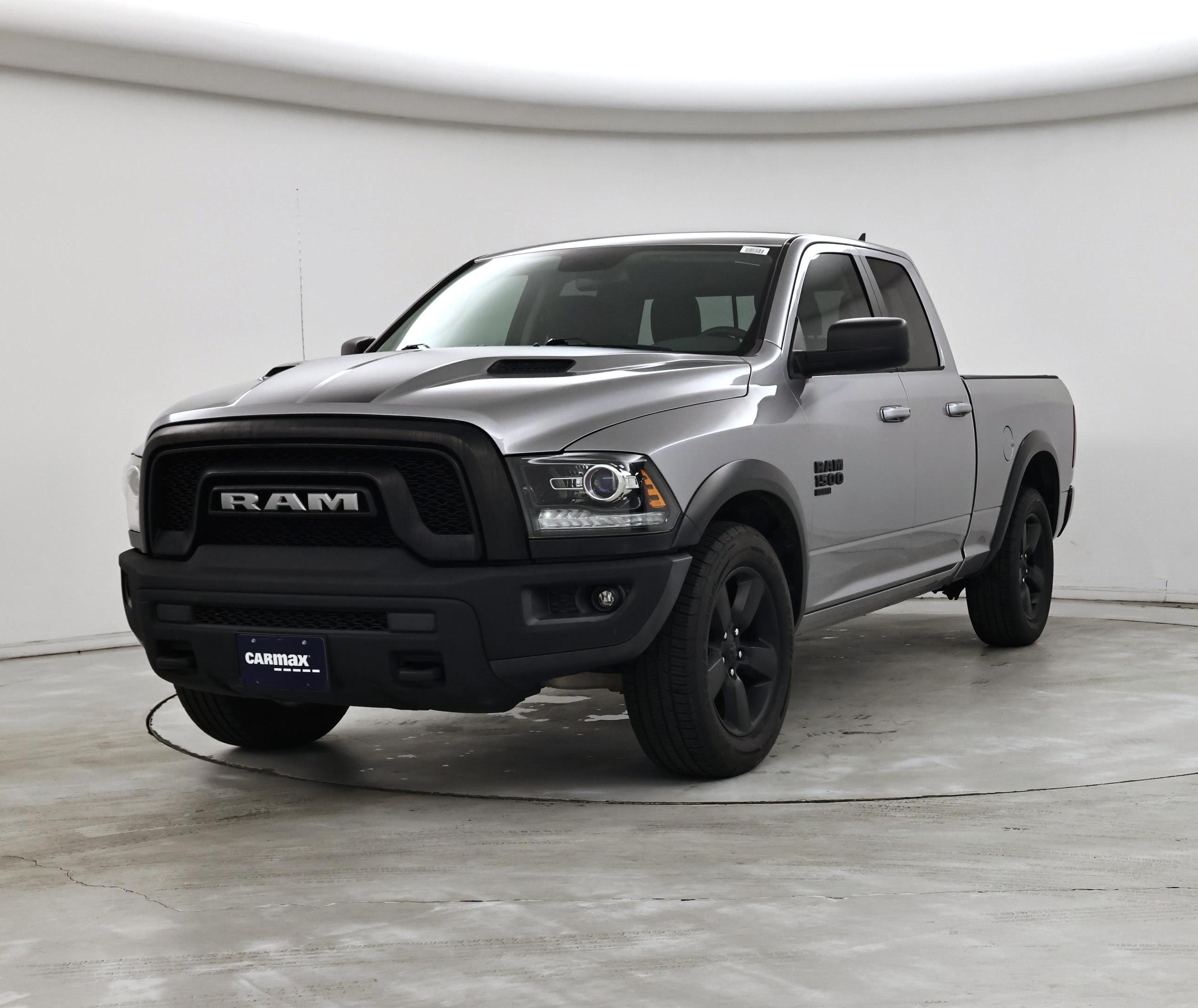Thumbnail: 2019 RAM 1500 Classic - 4
