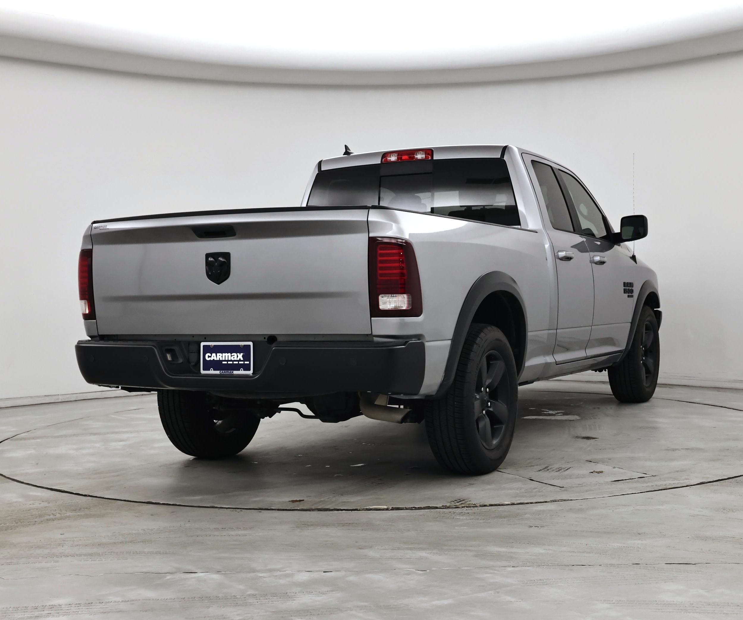 Thumbnail: 2019 RAM 1500 Classic - 8