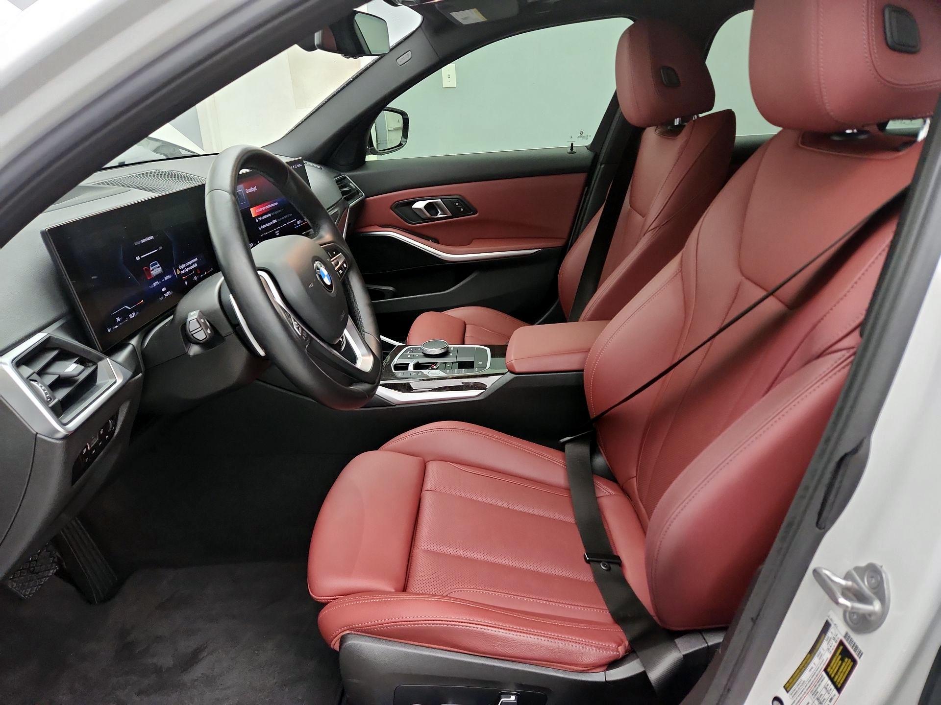 Thumbnail: 2024 BMW 3 Series - 11