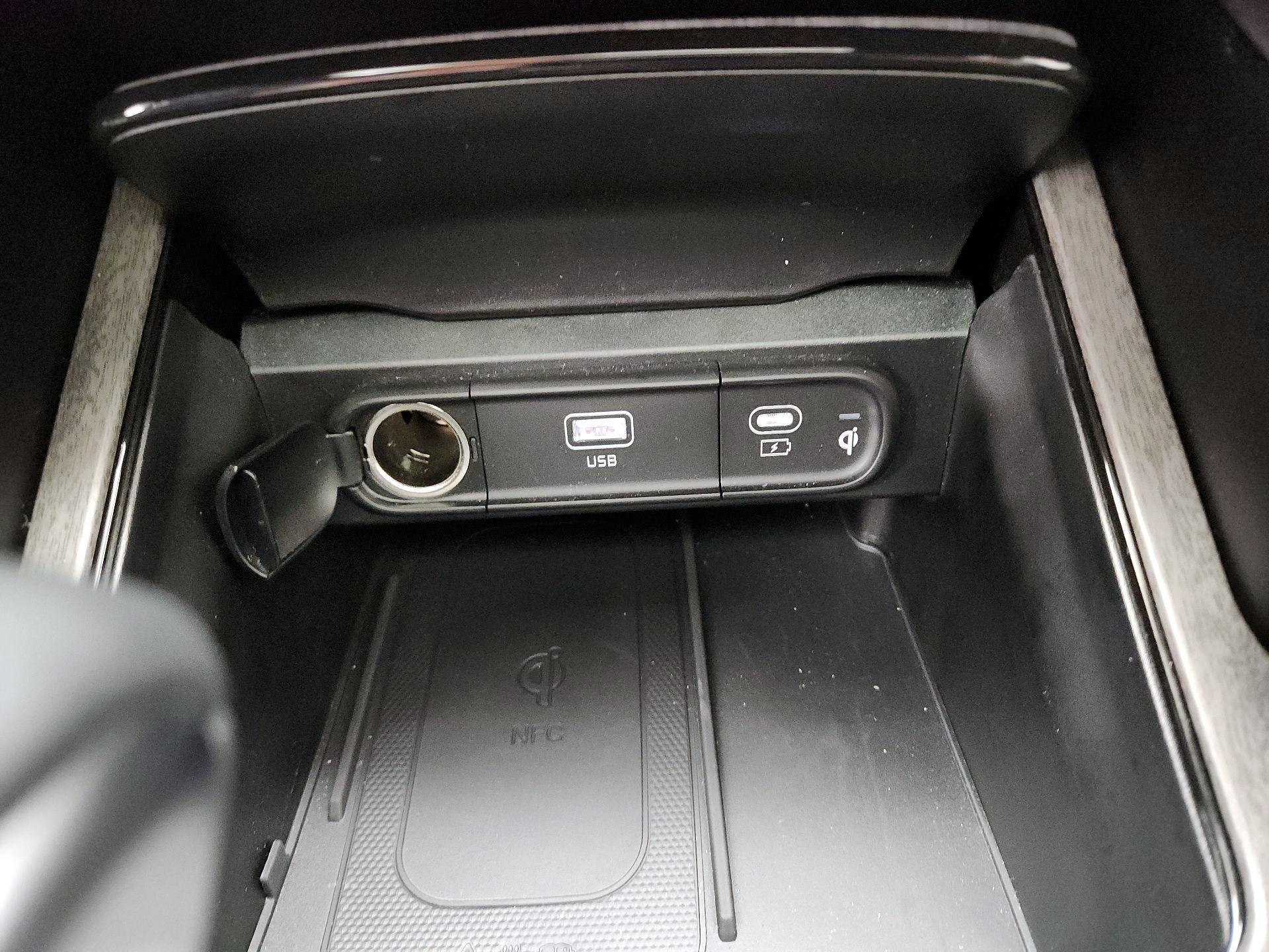 Thumbnail: 2025 Kia Telluride - 19