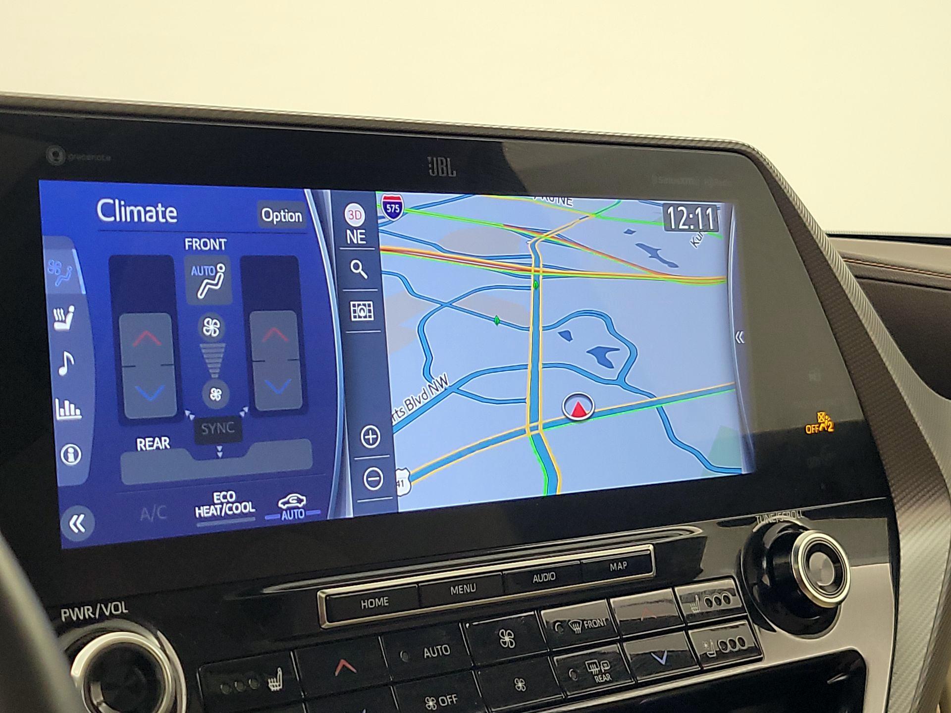 Thumbnail: 2022 Toyota Highlander - 14