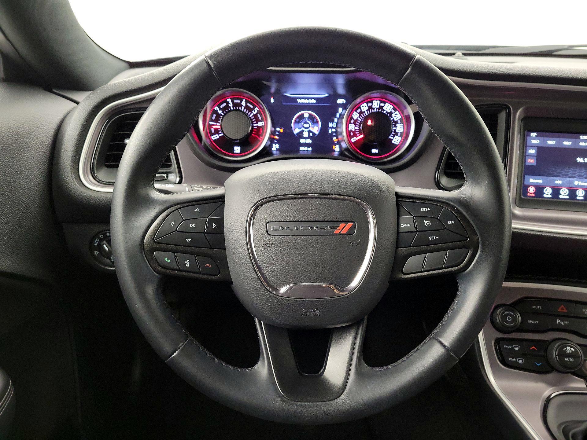 Thumbnail: 2022 Dodge Challenger - 10