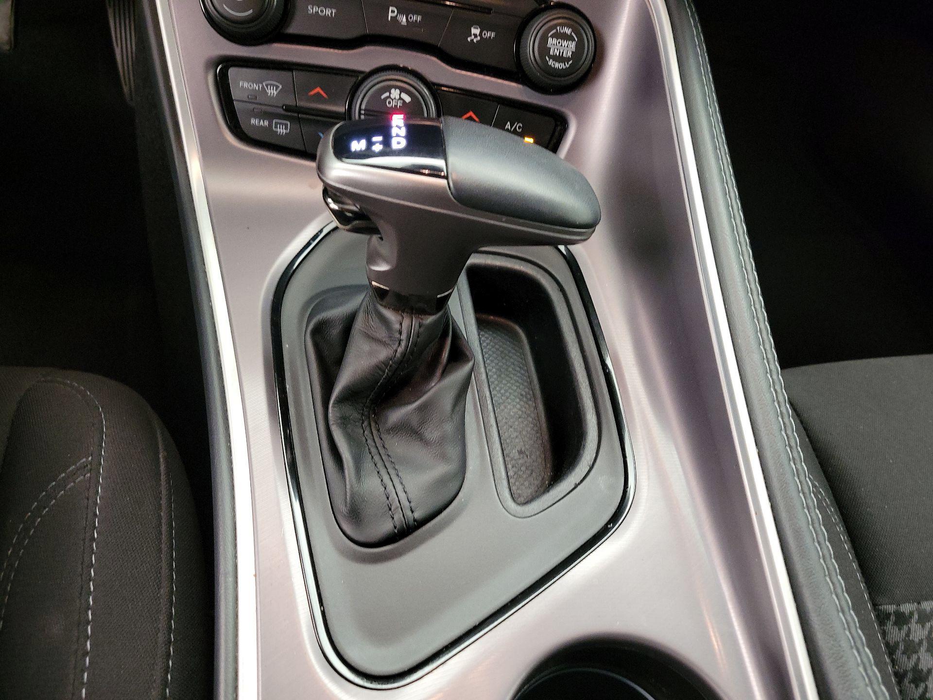 Thumbnail: 2022 Dodge Challenger - 17