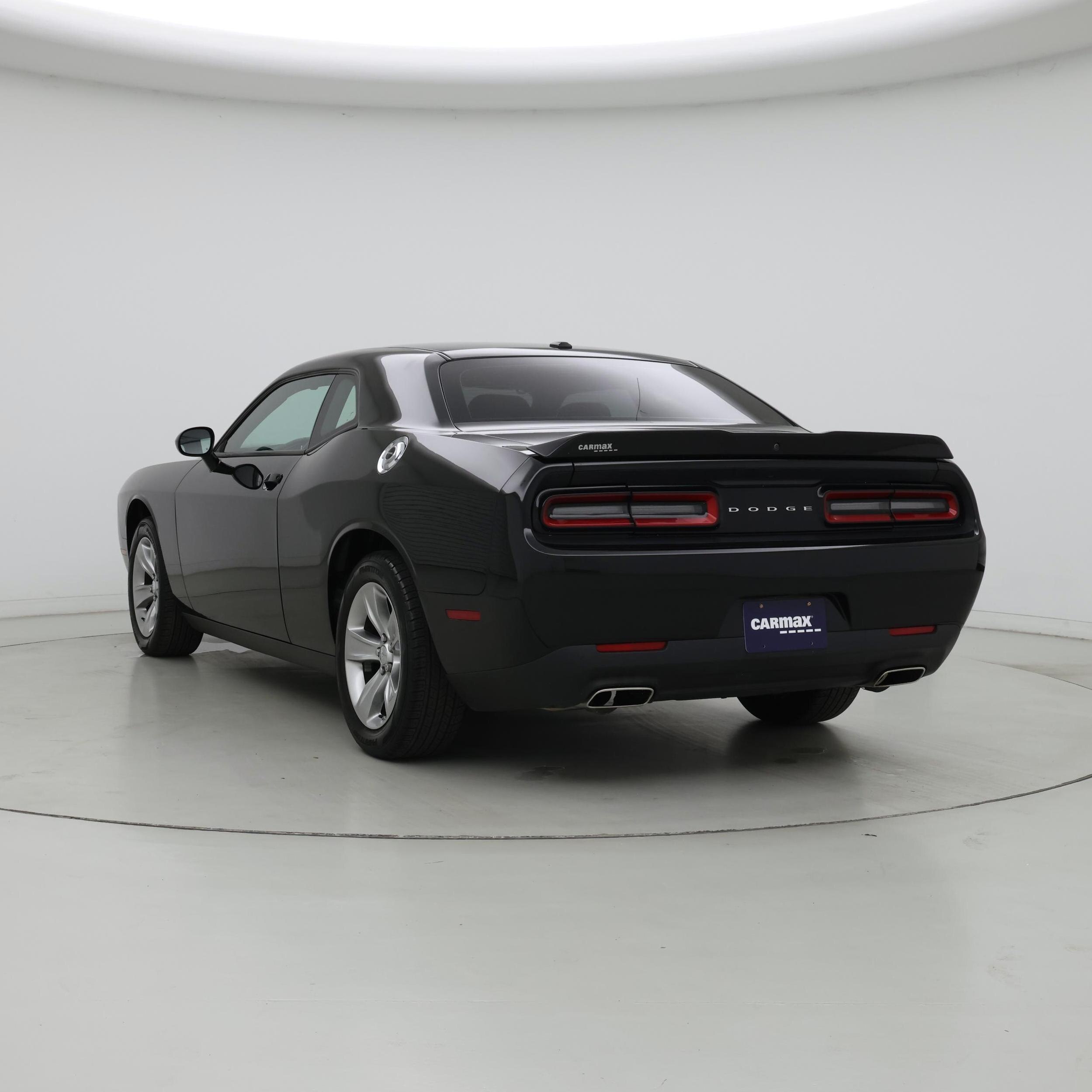 Thumbnail: 2022 Dodge Challenger - 2