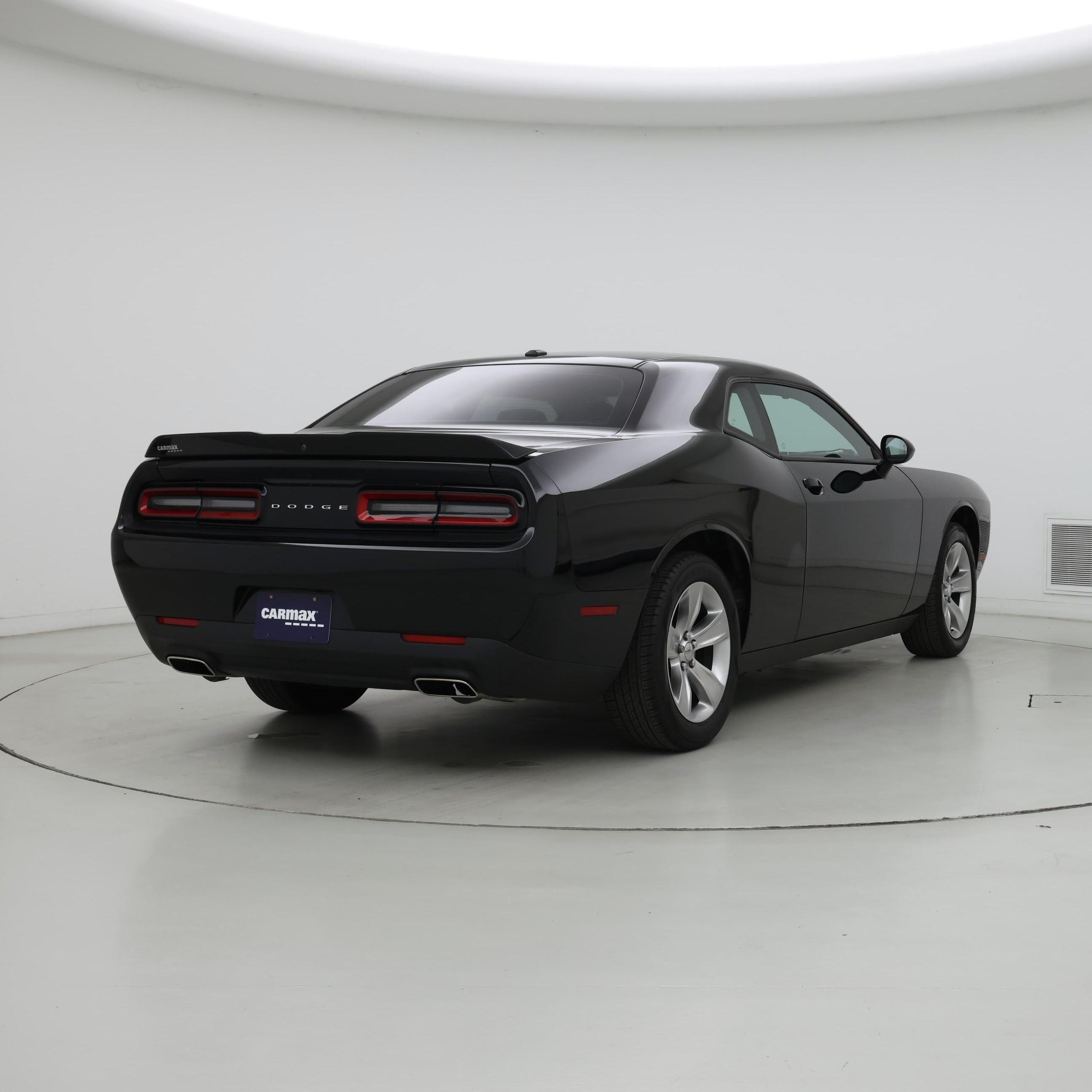 Thumbnail: 2022 Dodge Challenger - 8