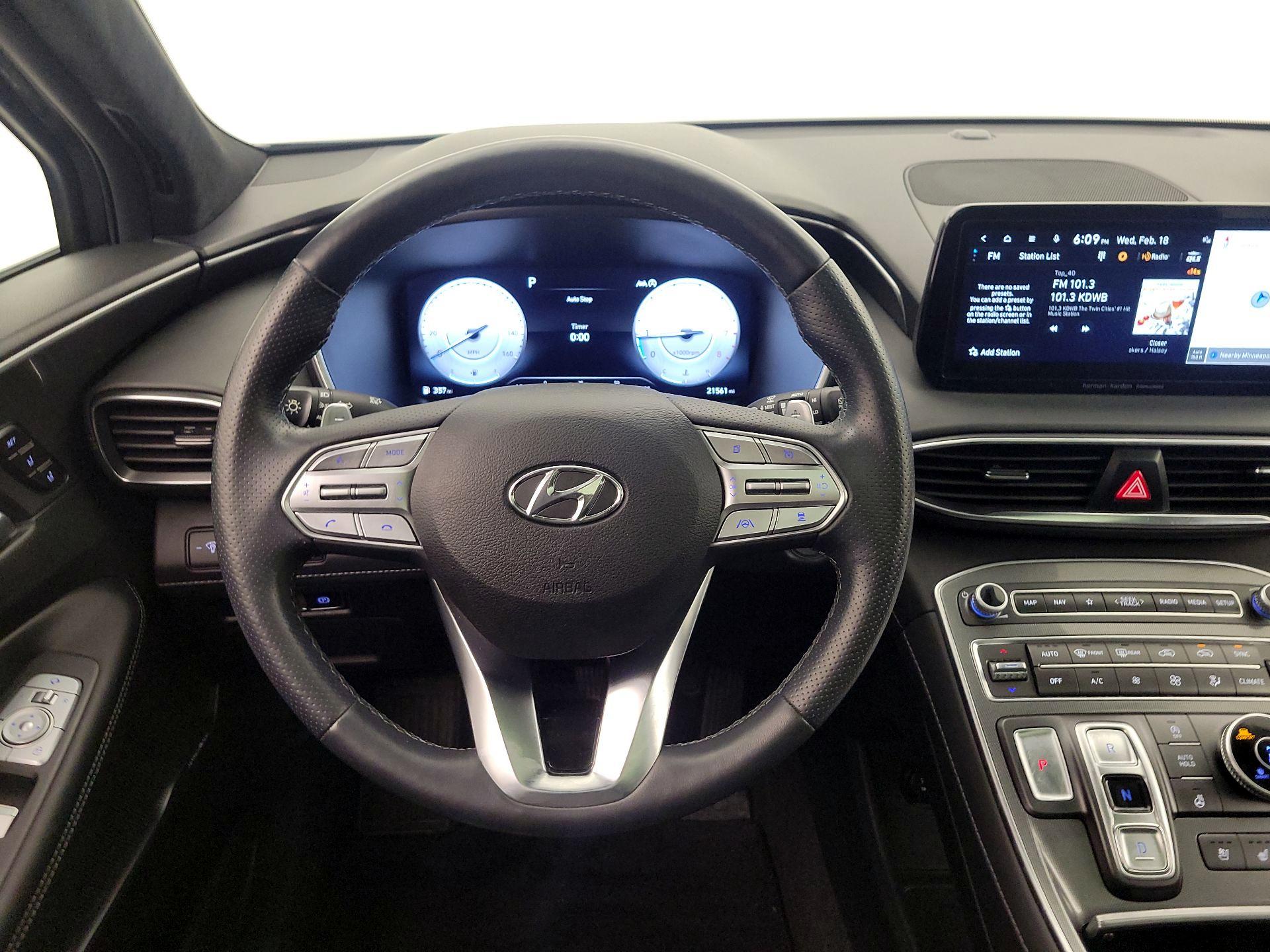 Thumbnail: 2023 Hyundai Santa Fe - 10