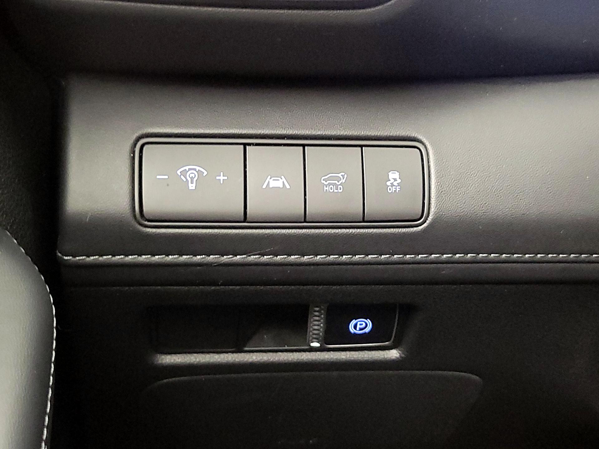 Thumbnail: 2023 Hyundai Santa Fe - 13