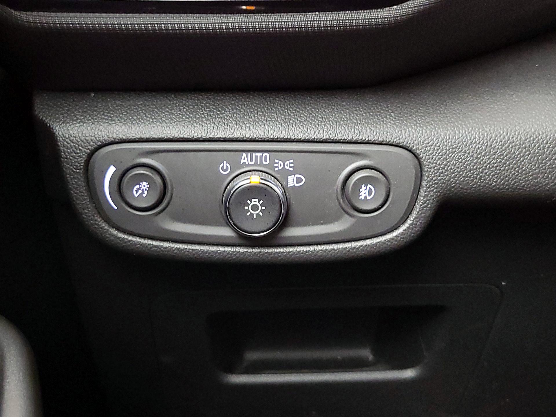 Thumbnail: 2023 Chevrolet TrailBlazer - 13