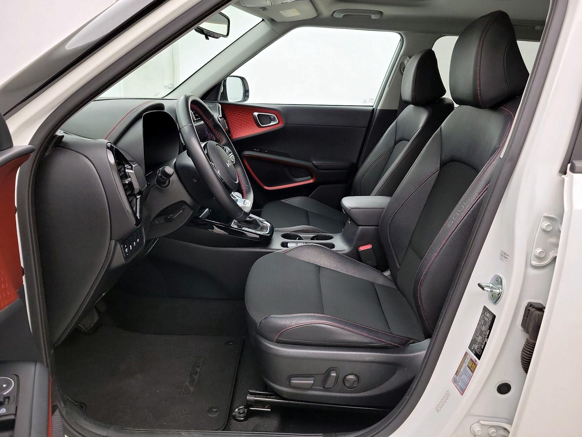 Thumbnail: 2023 Kia Soul - 11