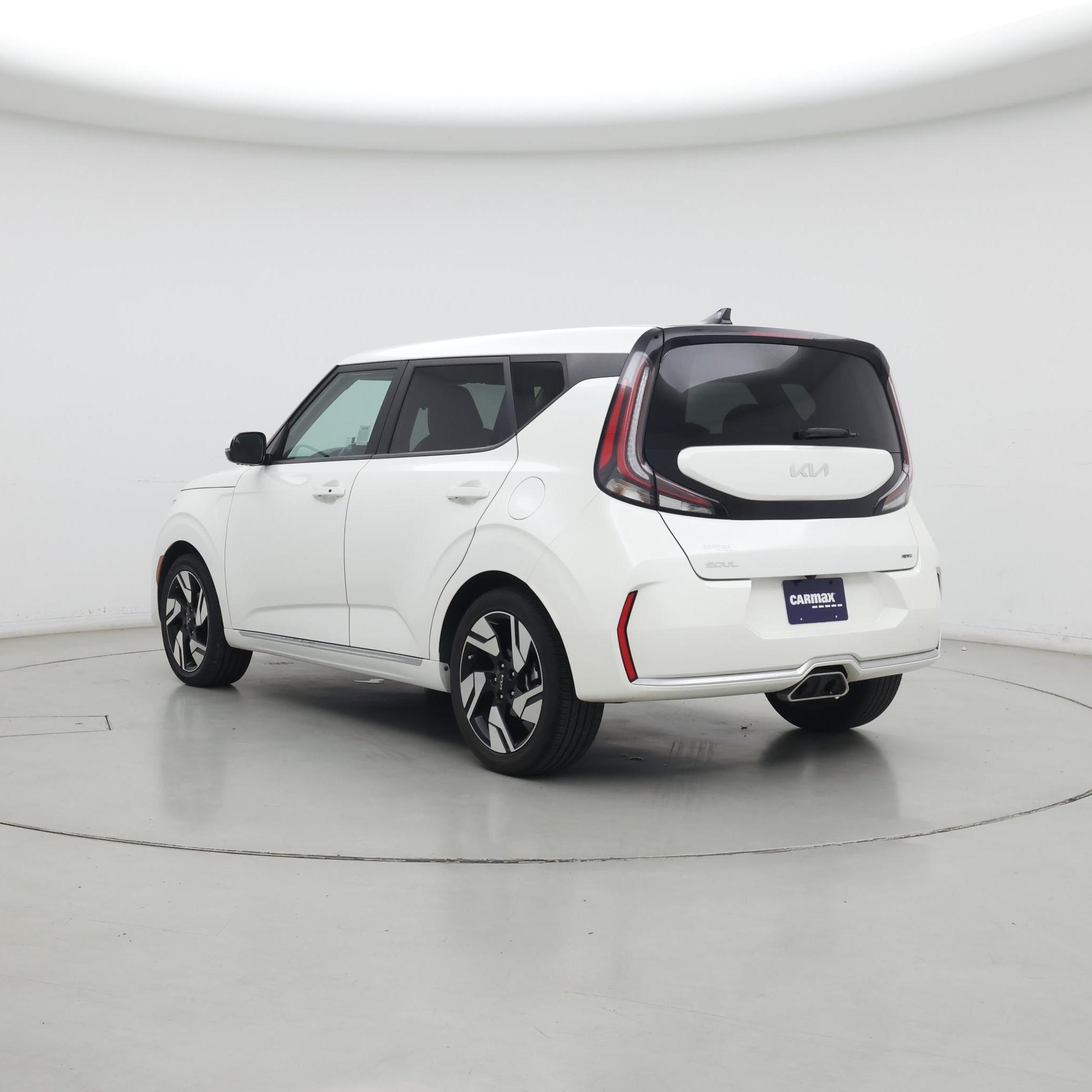 Thumbnail: 2023 Kia Soul - 2