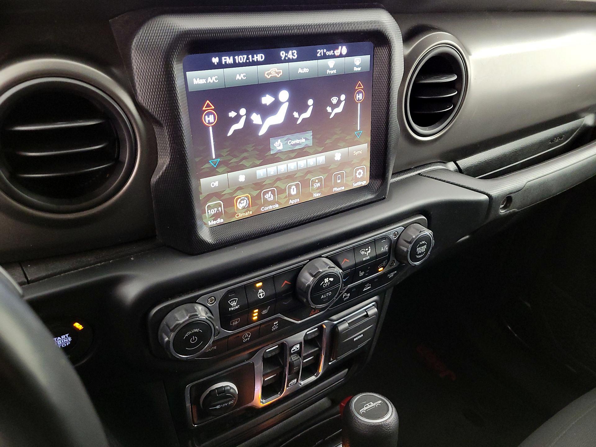 Thumbnail: 2022 Jeep Gladiator - 17