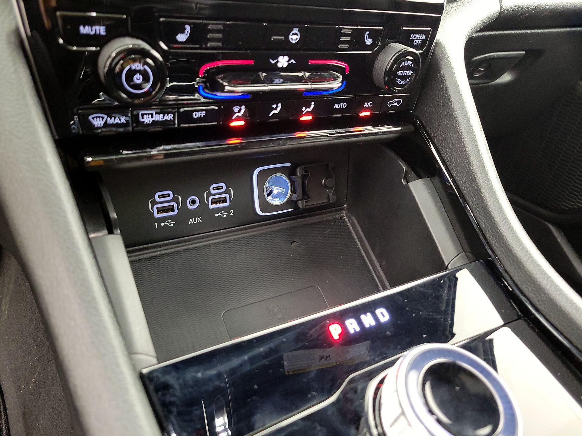 Thumbnail: 2023 Jeep Grand Cherokee L - 18